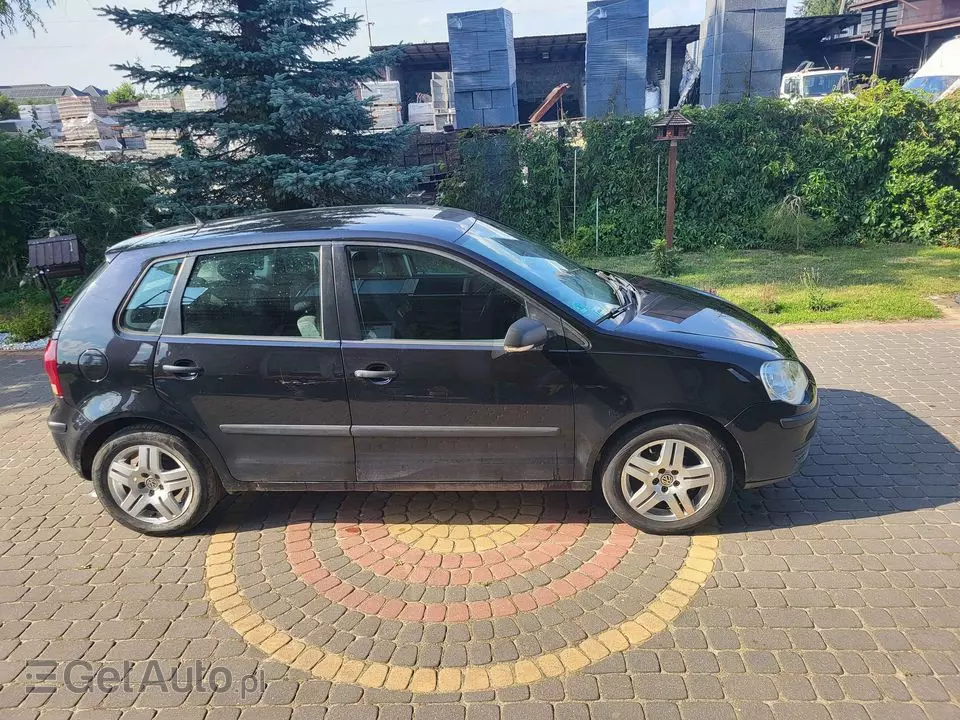 VOLKSWAGEN Polo Comfortline