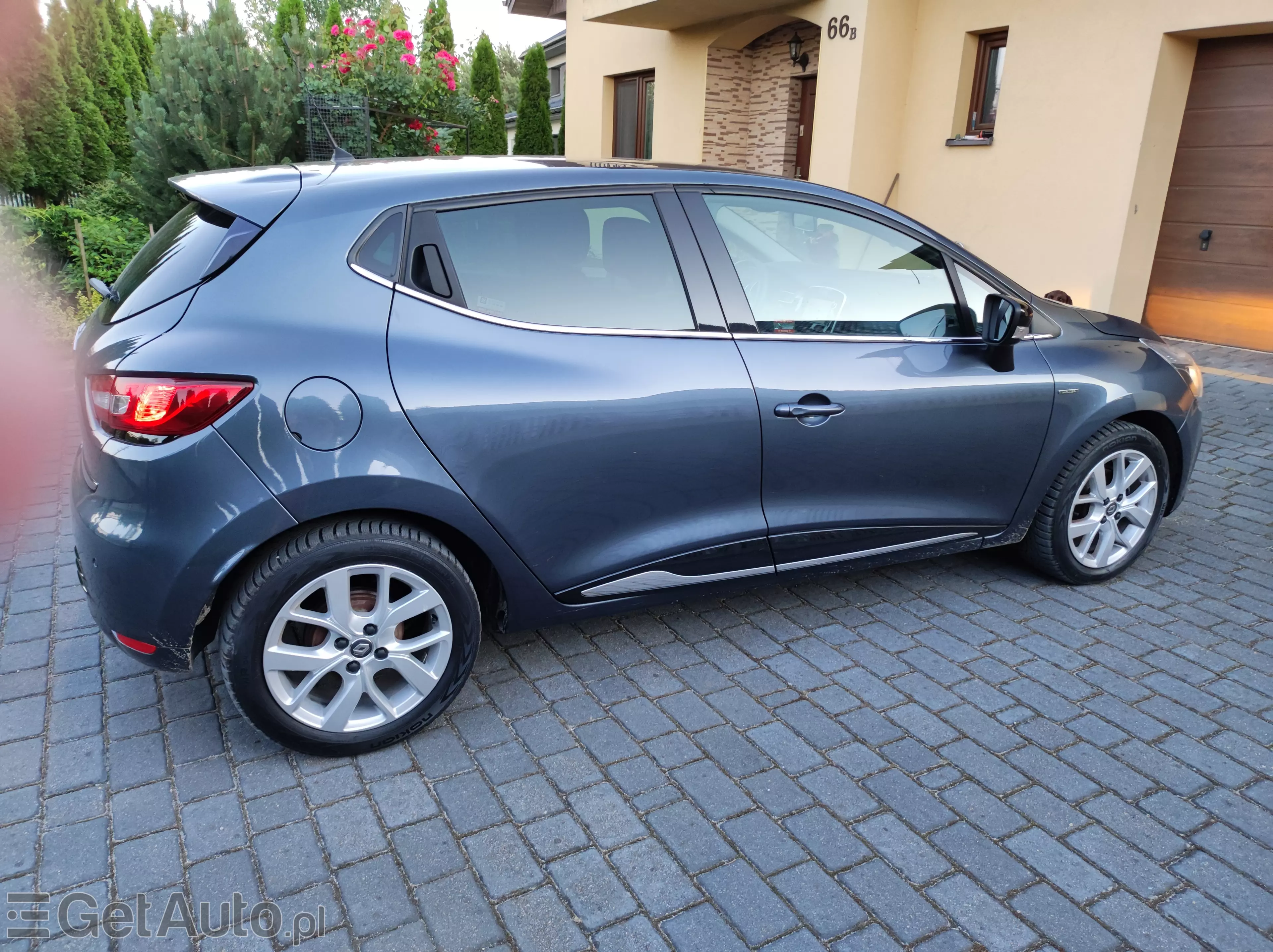 RENAULT Clio Limited Energy TCE 90