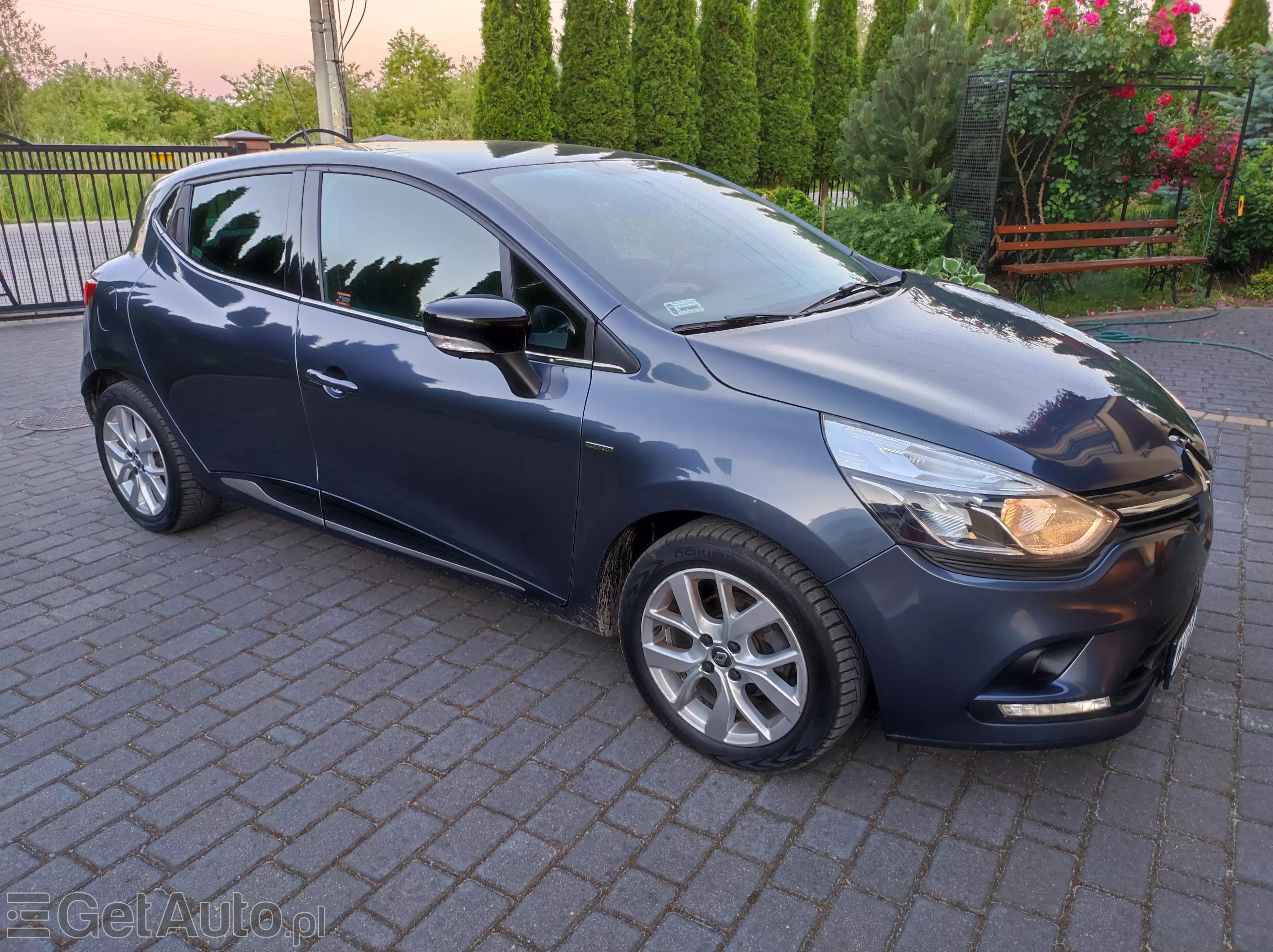 RENAULT Clio Limited Energy TCE 90