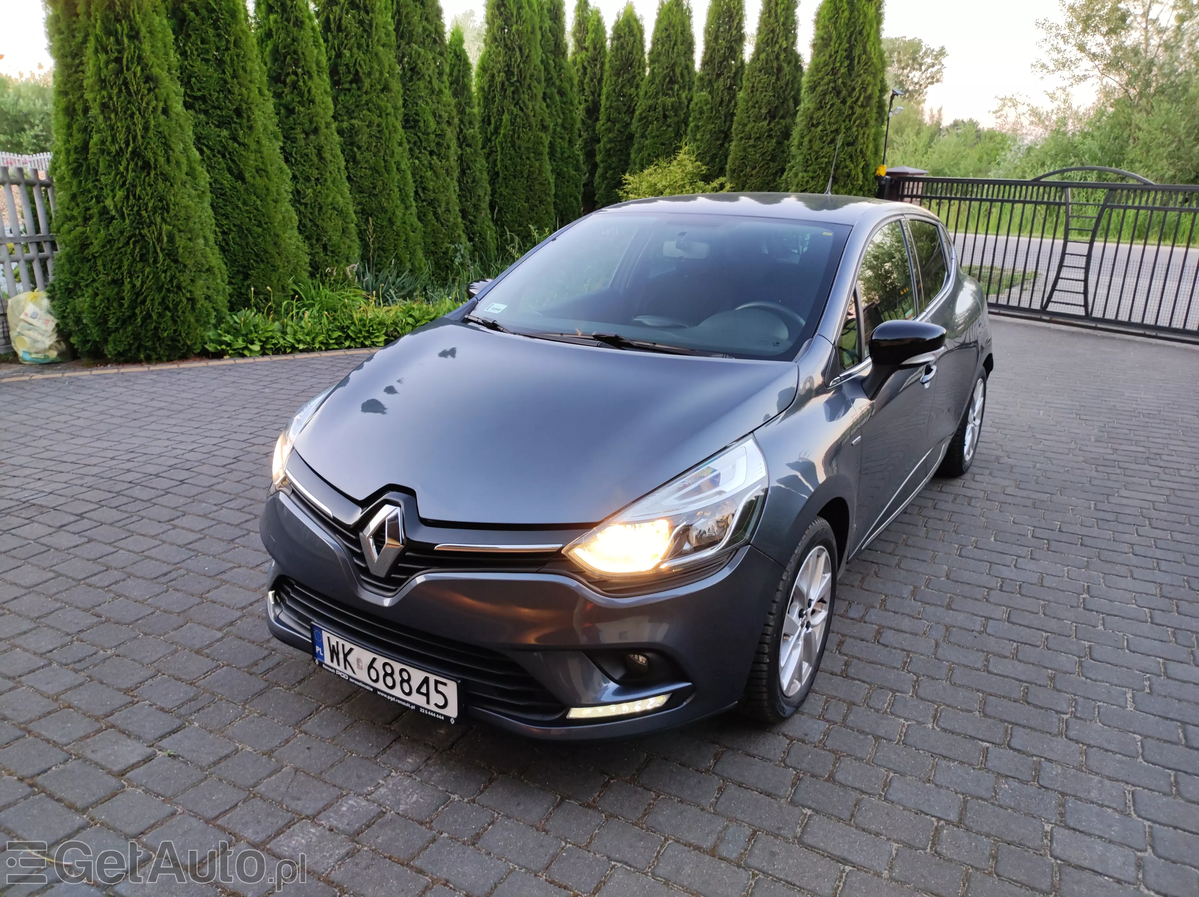 RENAULT Clio Limited Energy TCE 90