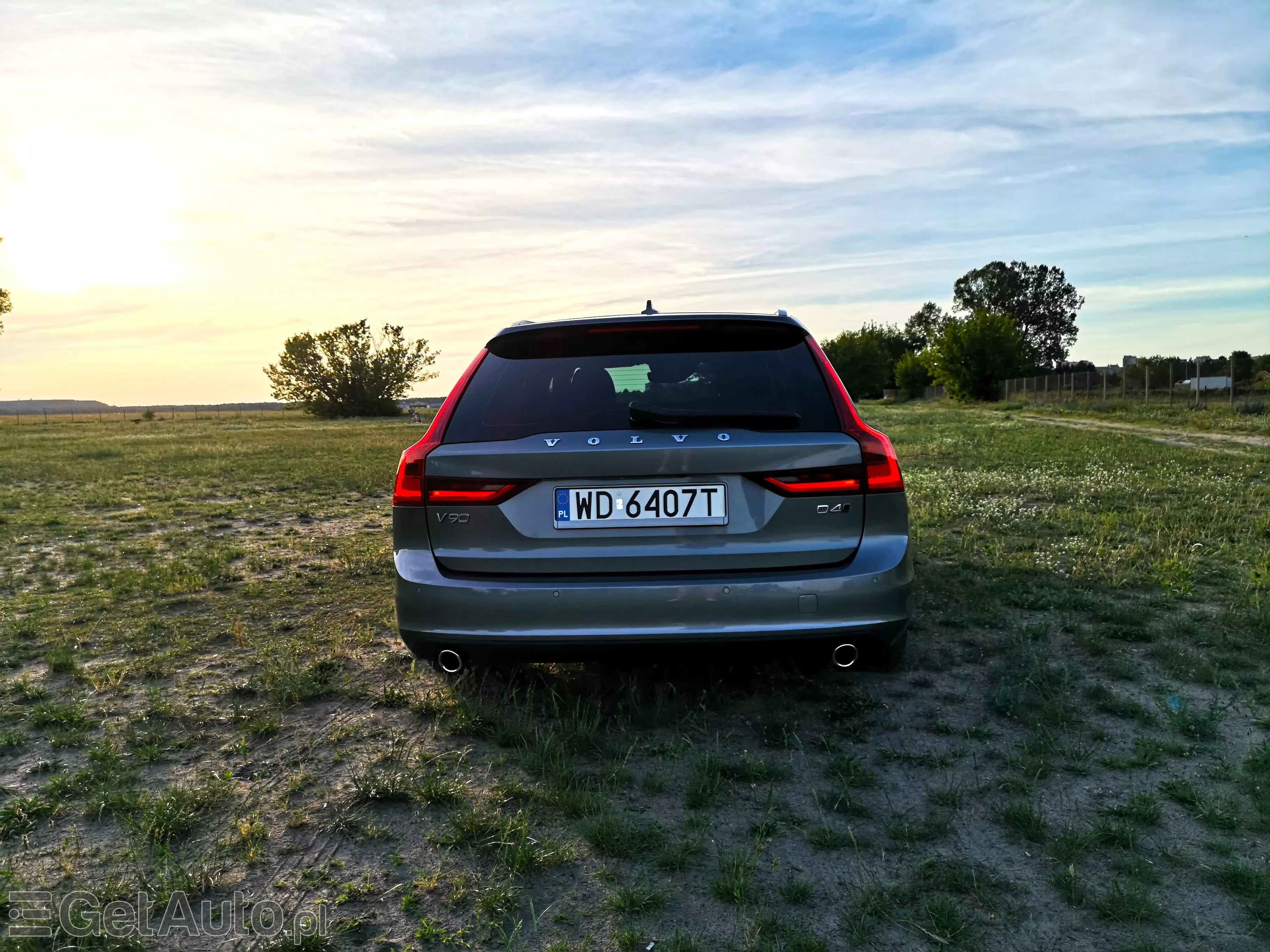 VOLVO V90 Momentum AWD Getr