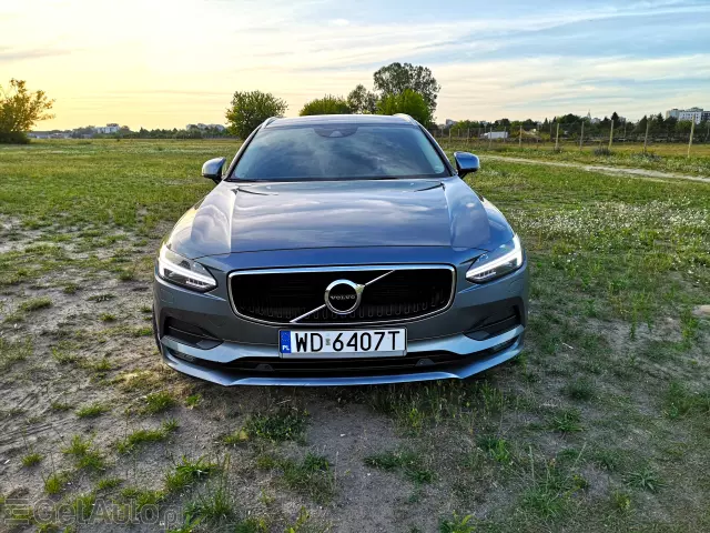 VOLVO V90 Momentum AWD Getr