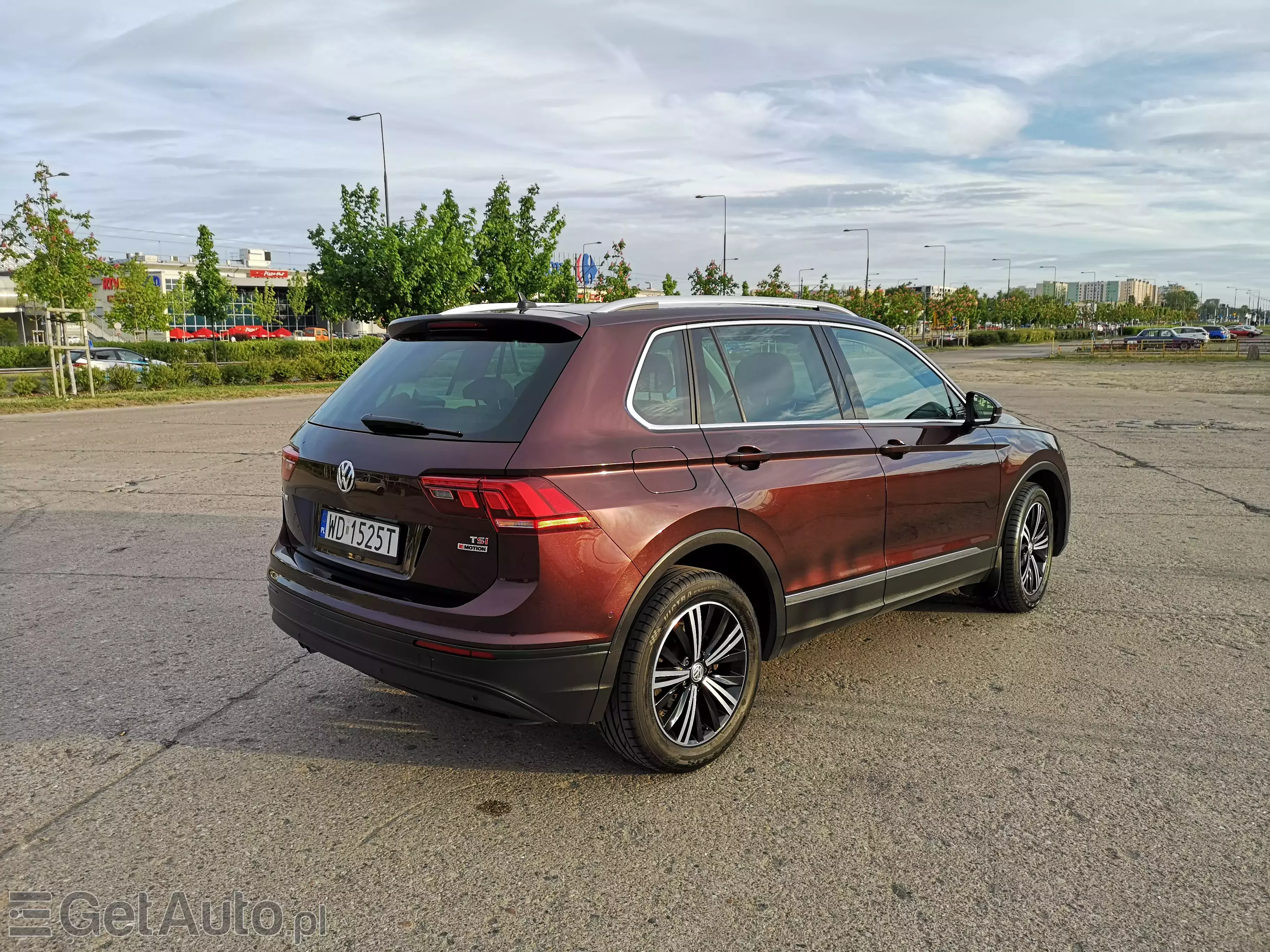 VOLKSWAGEN Tiguan Highline SCR 4 Mot