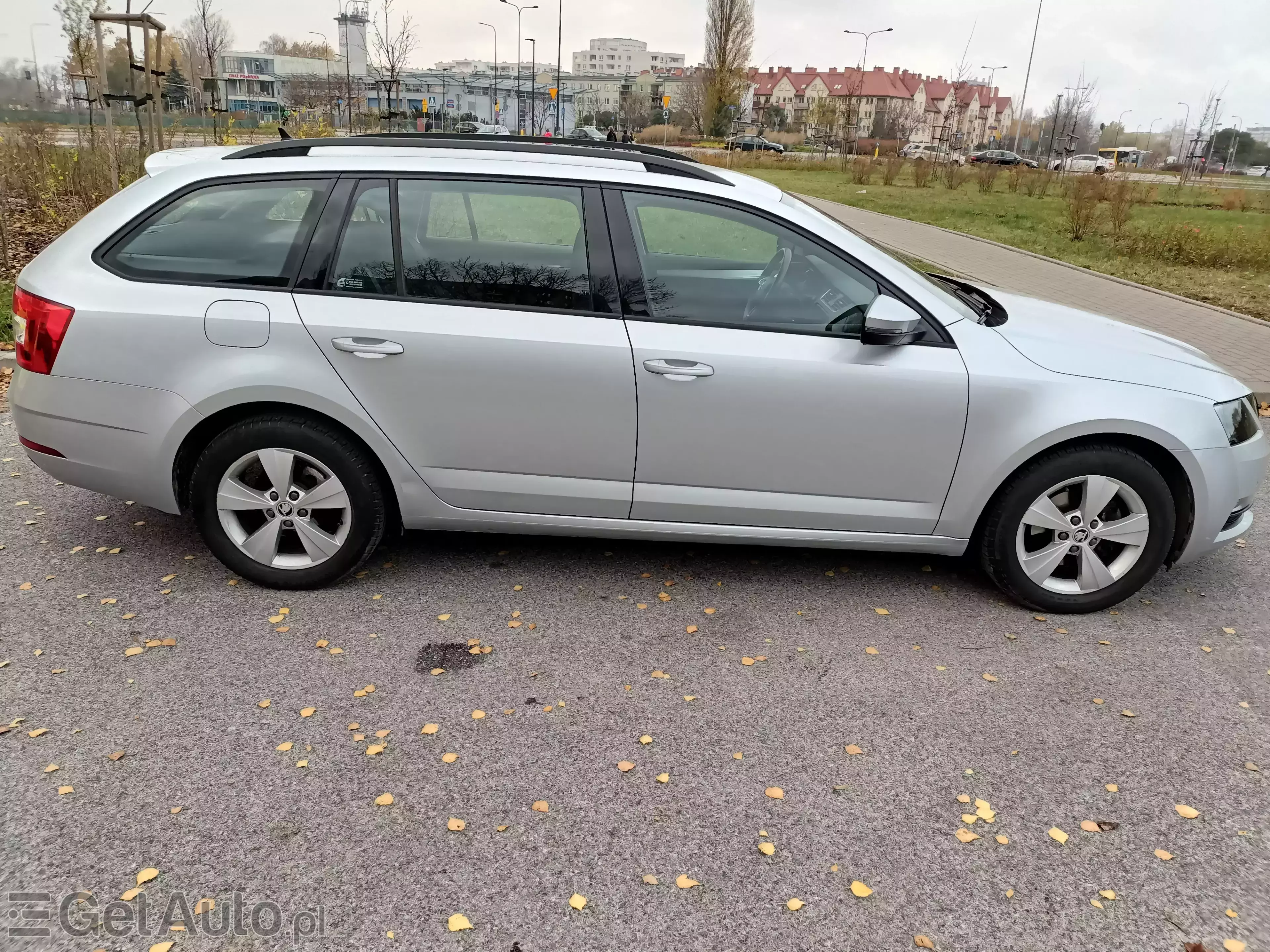 SKODA Octavia Ambition