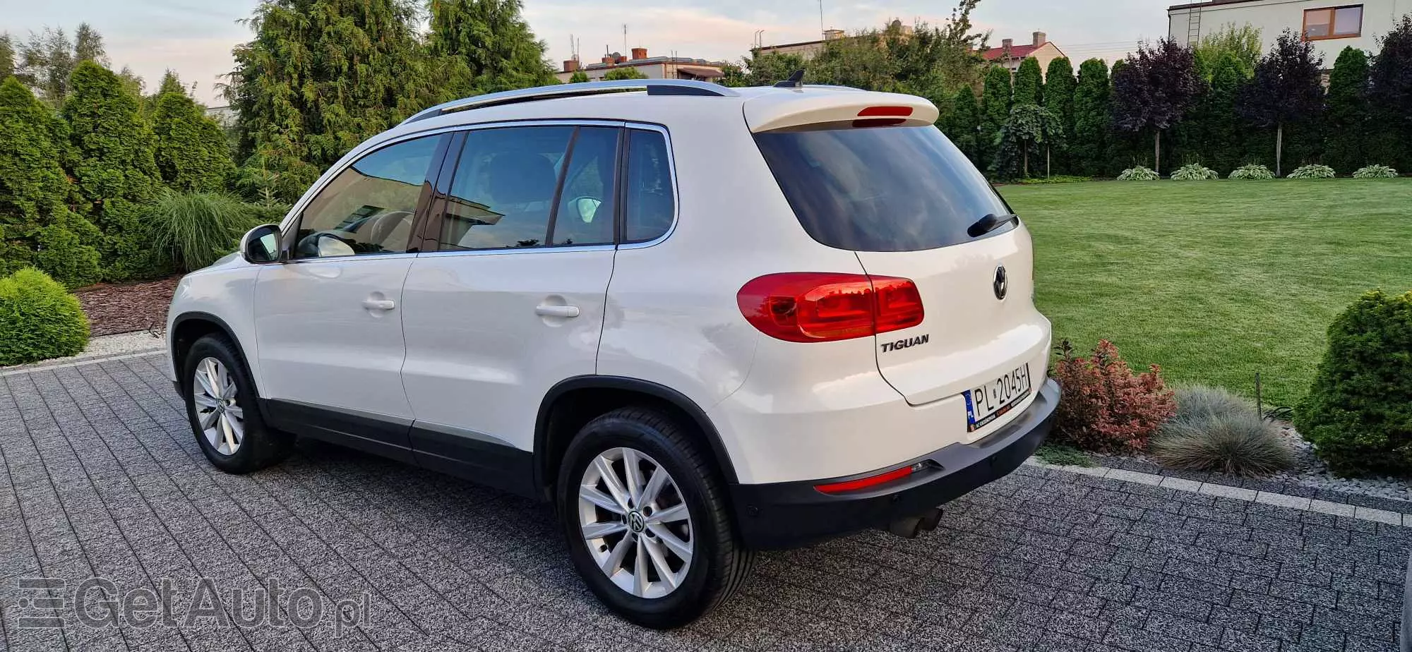 VOLKSWAGEN Tiguan Sport & Style