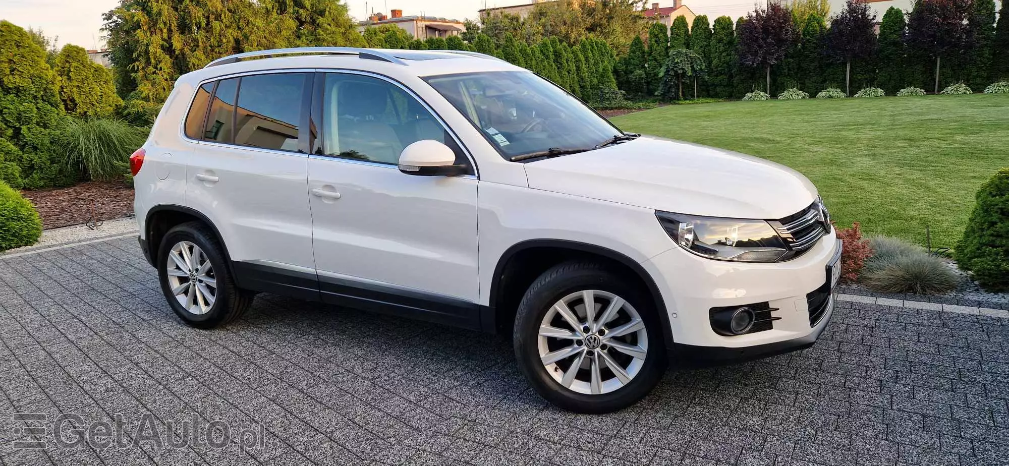 VOLKSWAGEN Tiguan Sport & Style