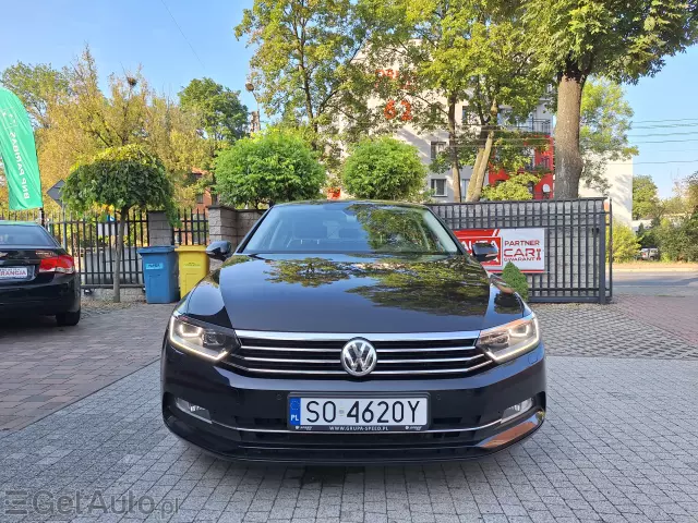 VOLKSWAGEN Passat Comfortline