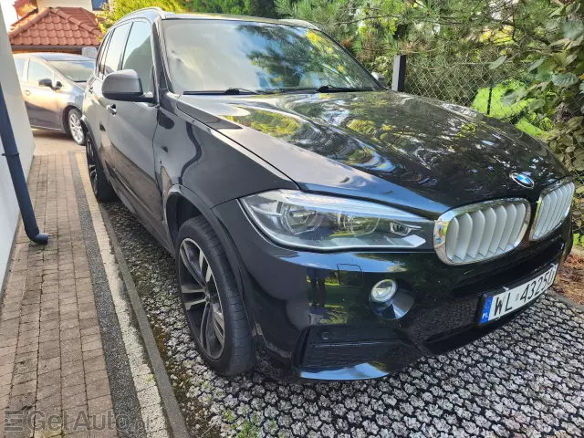 BMW X5 M50d Step