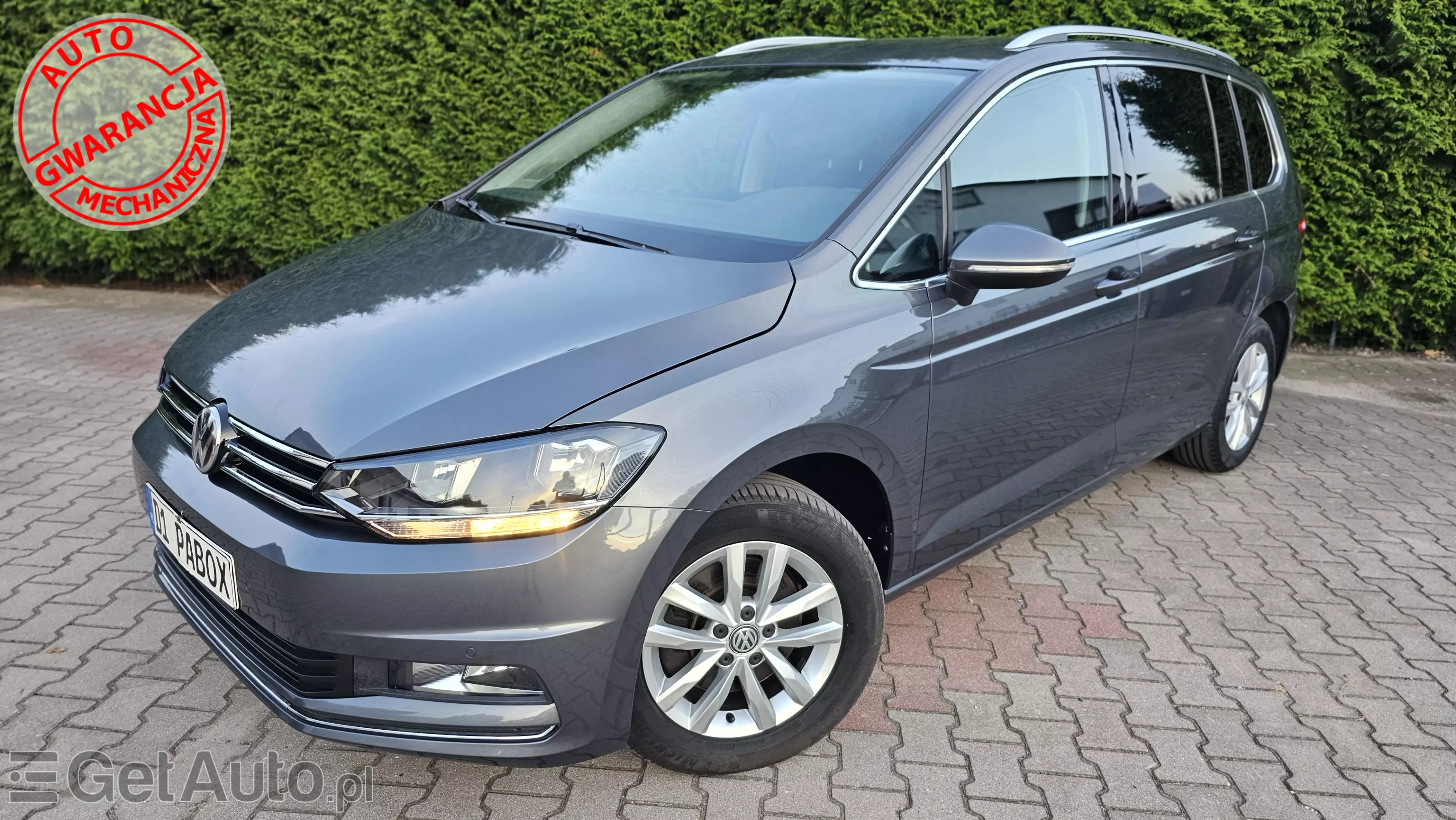 VOLKSWAGEN Touran Highline