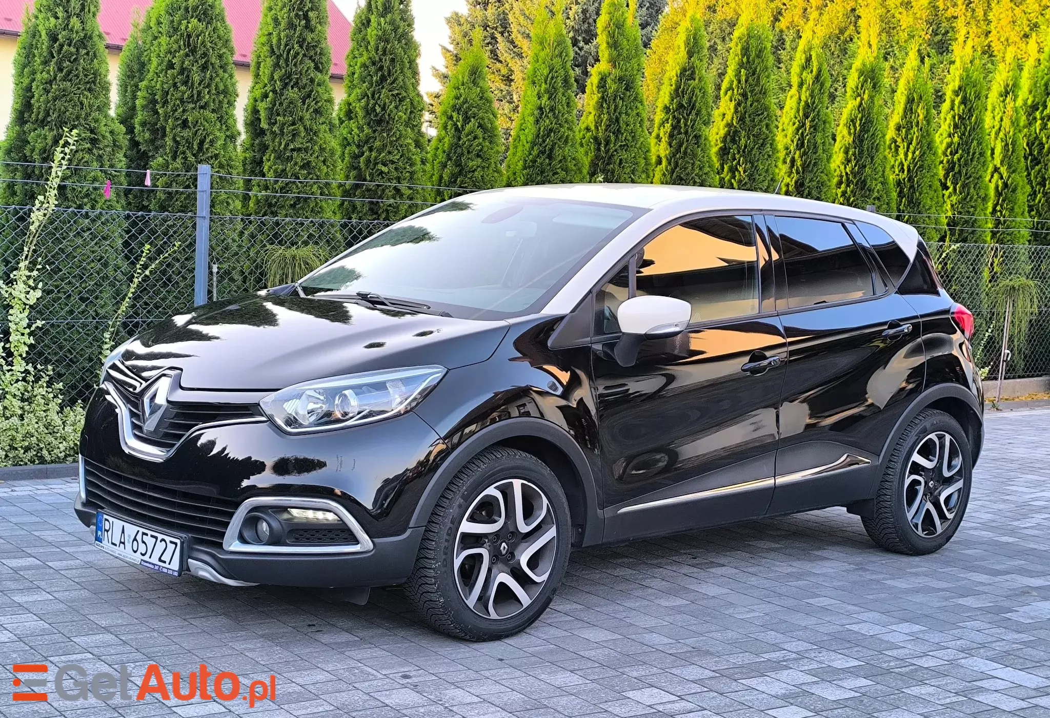 RENAULT Captur Zen