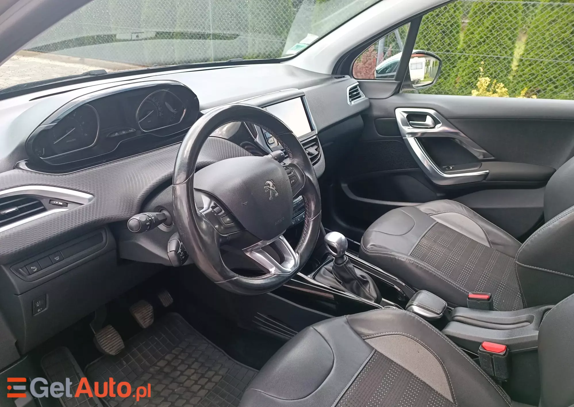 PEUGEOT 2008 Allure S&S