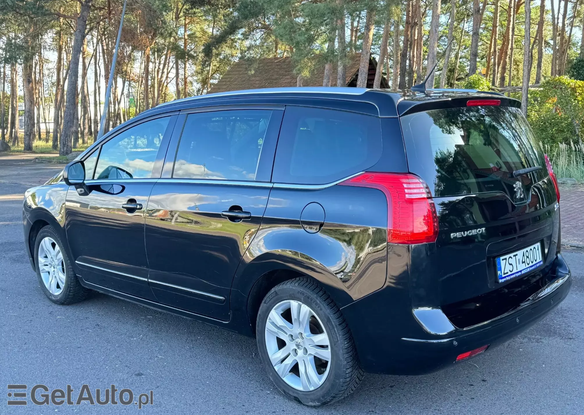 PEUGEOT 5008 Premium