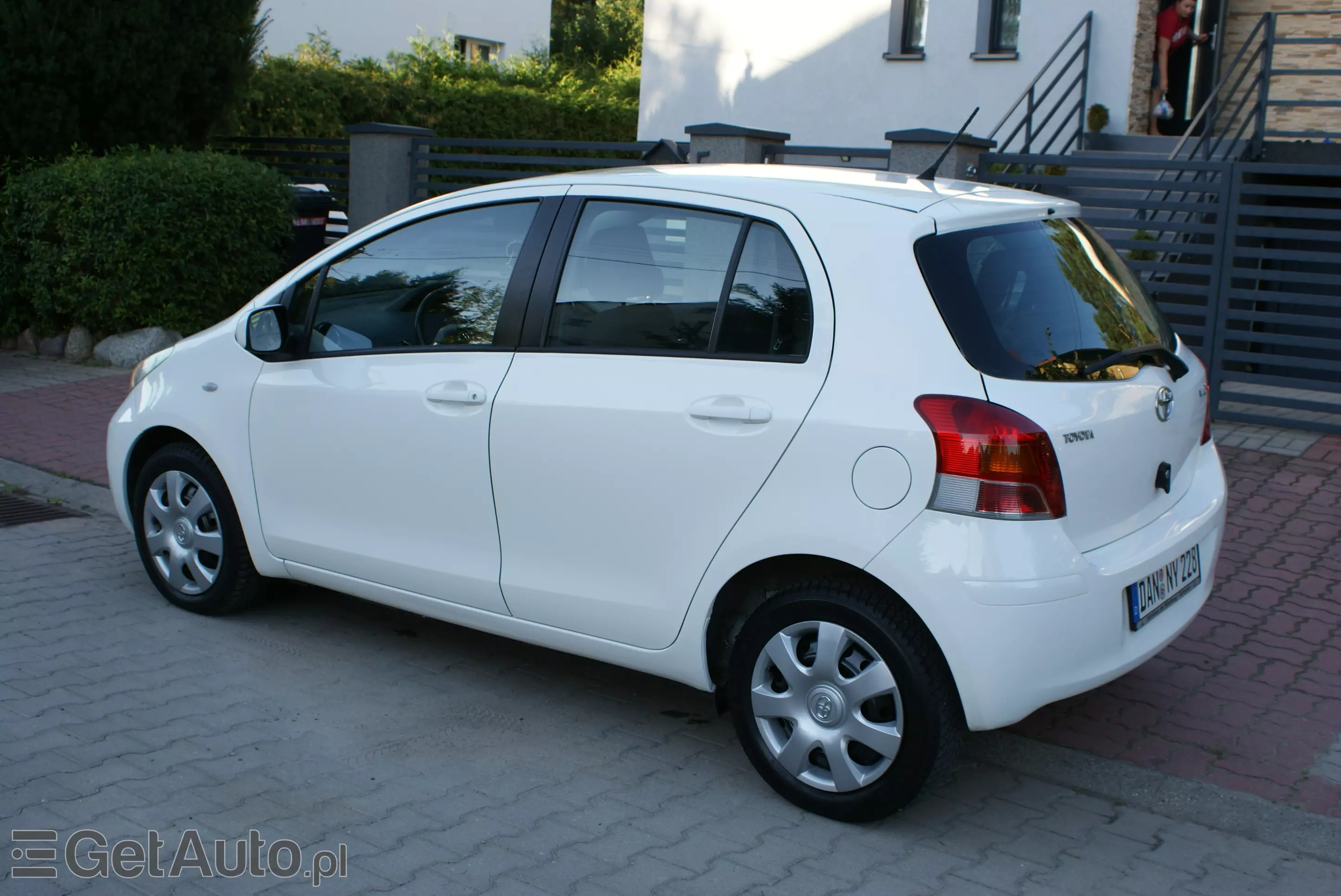 TOYOTA Yaris Sol