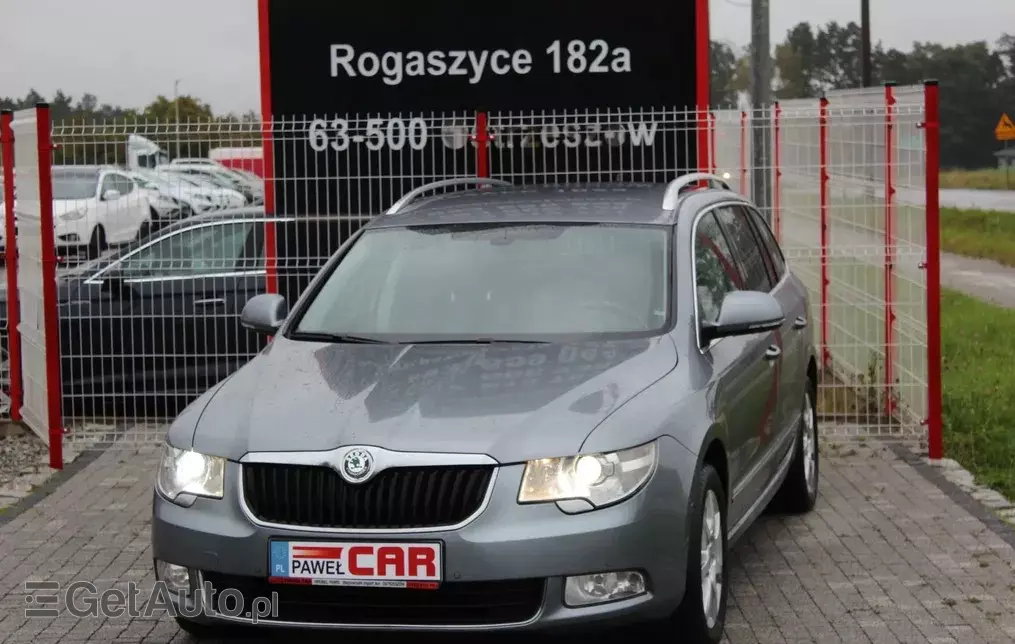 SKODA Superb Combi 2.0 TDI Green Tec Exlusive