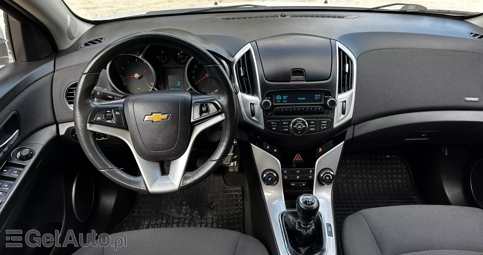 CHEVROLET Cruze LS