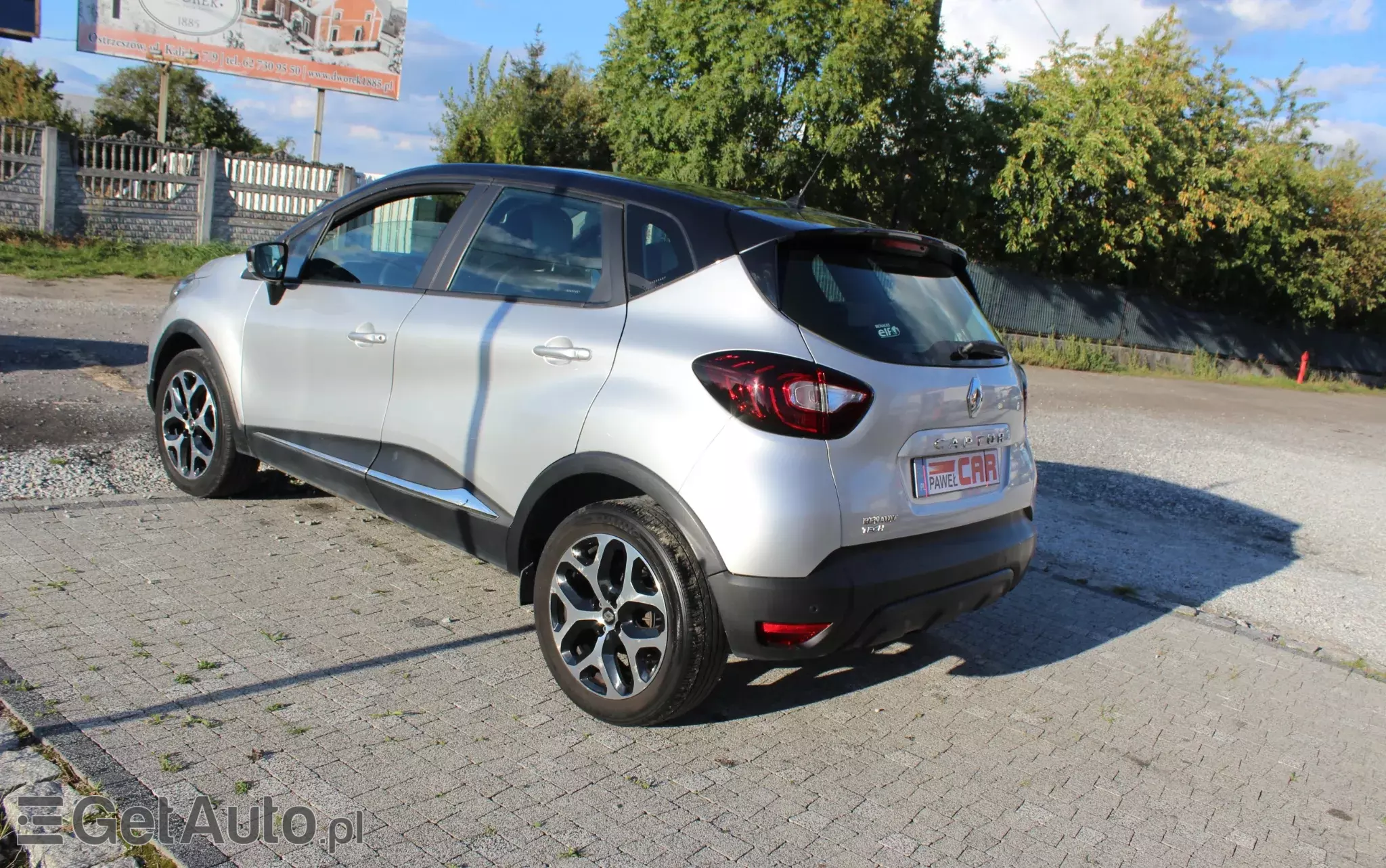 RENAULT Captur Intens