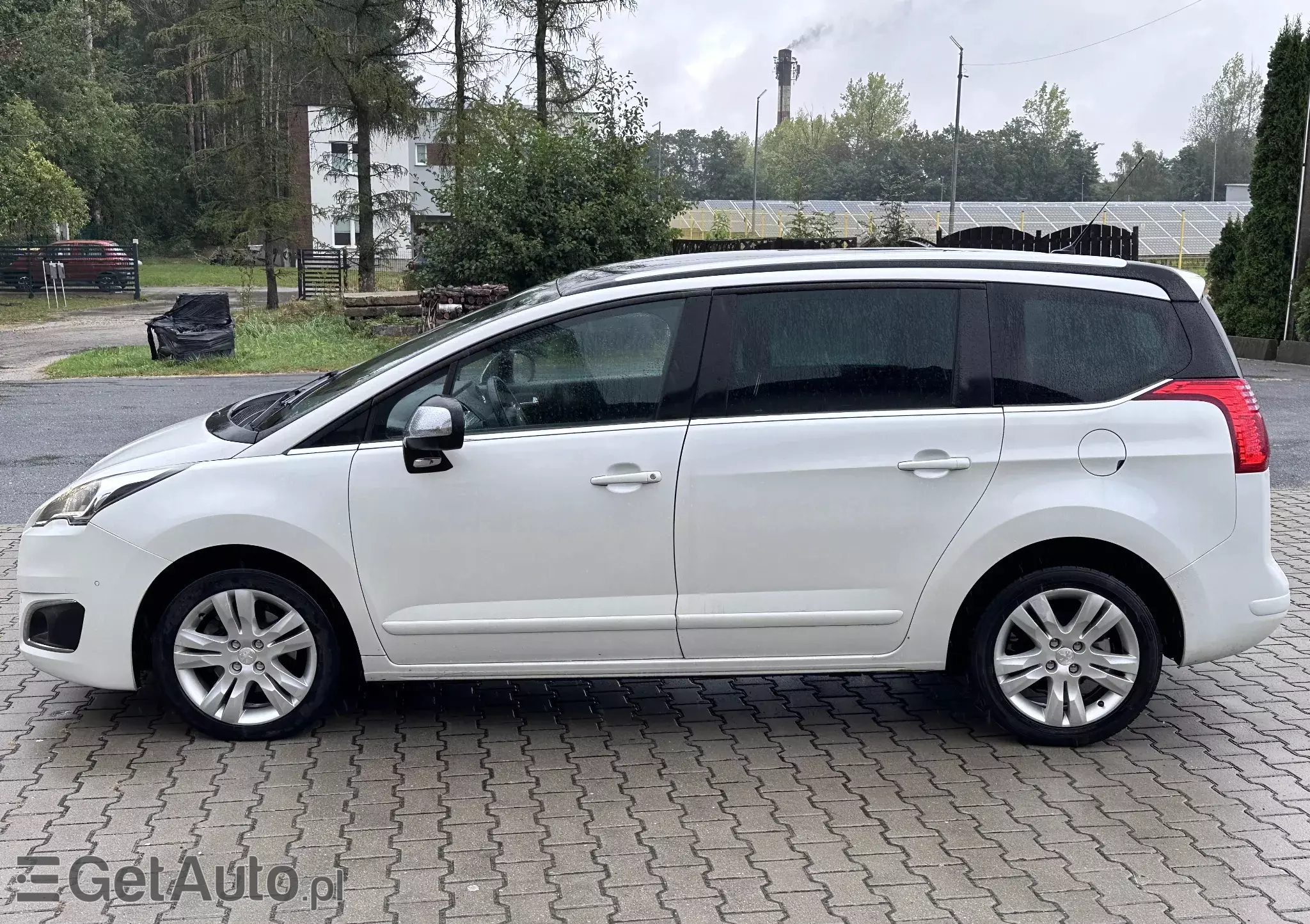 PEUGEOT 5008 Family