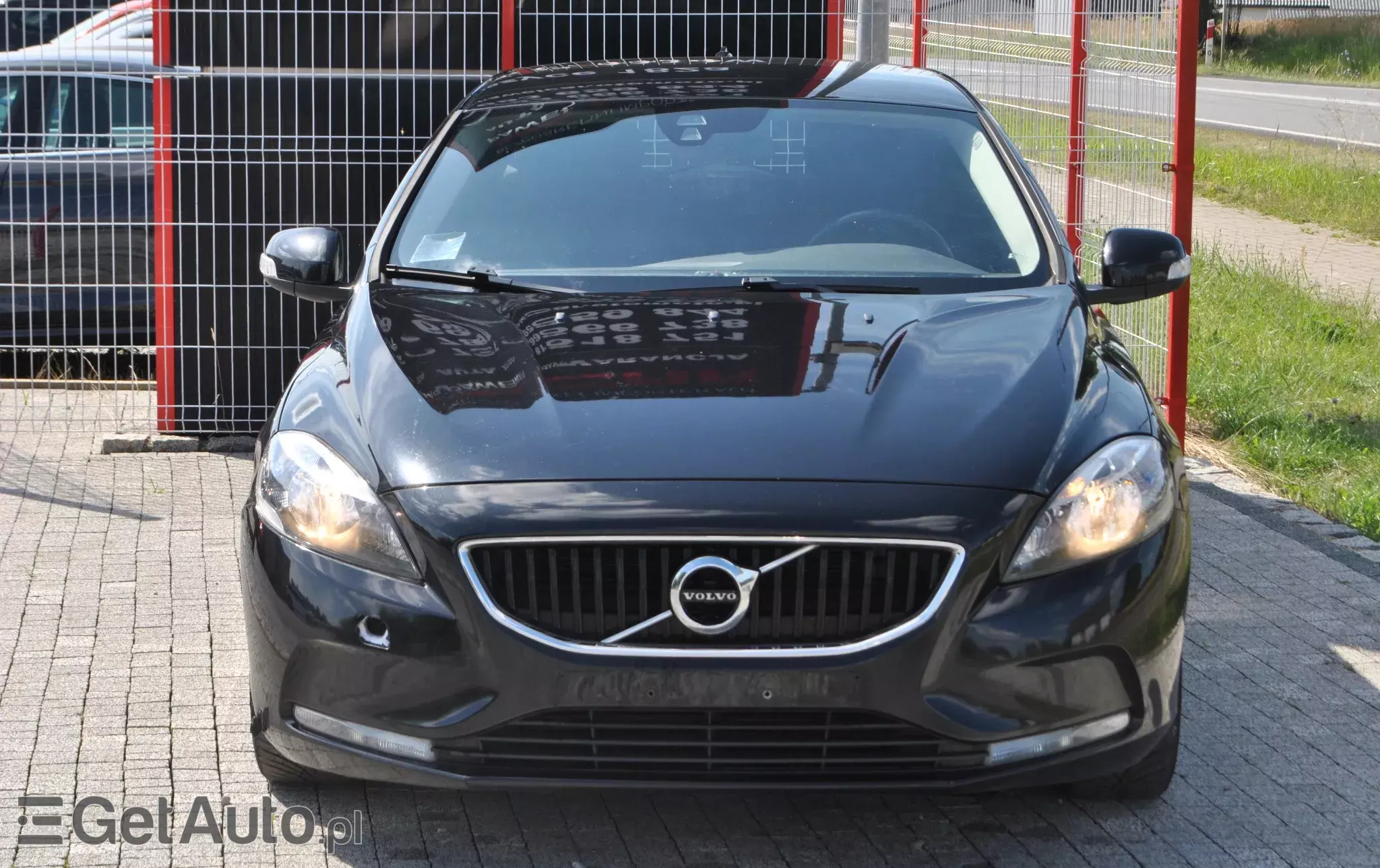 VOLVO V40 Dynamic Edition 