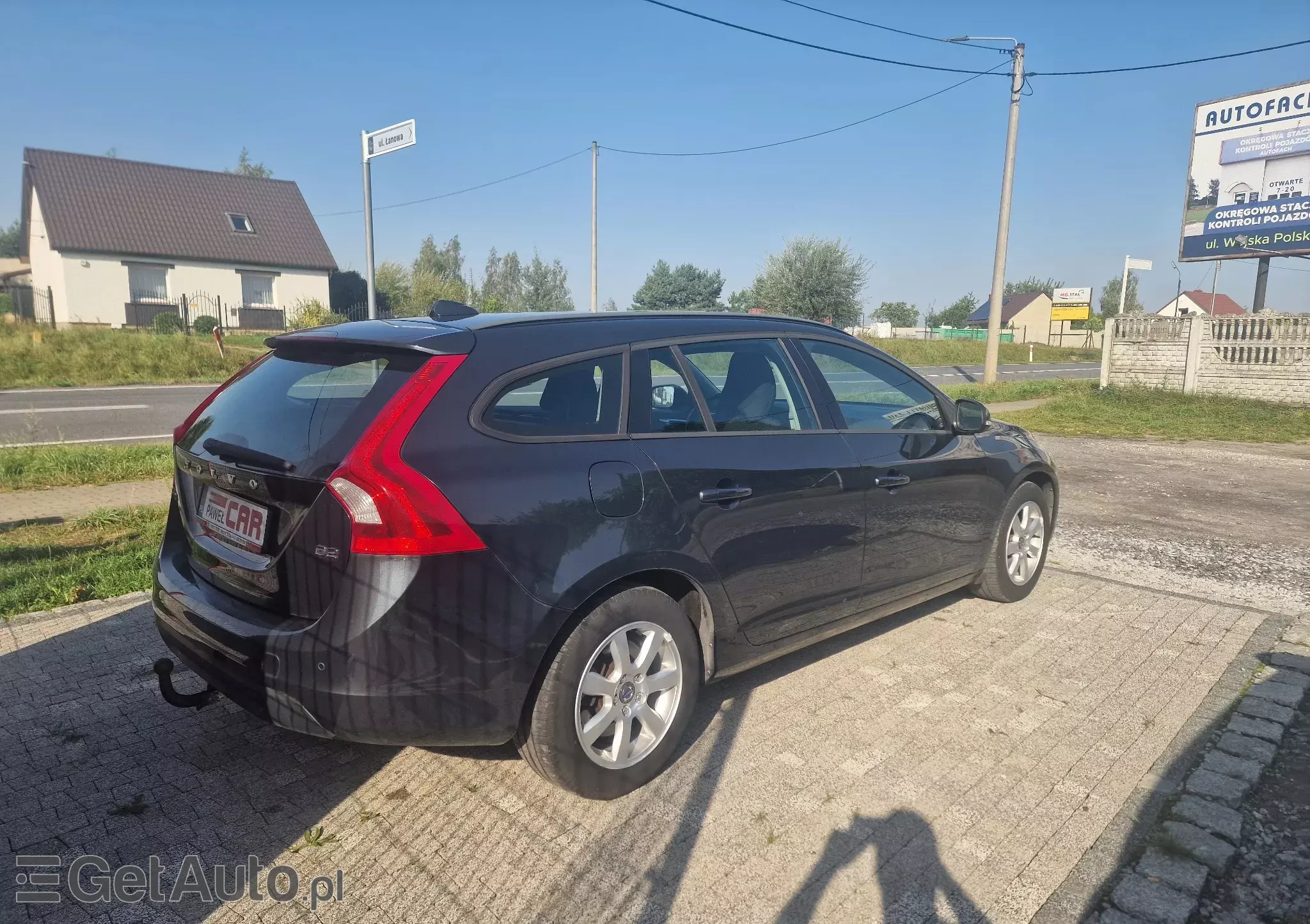 VOLVO V60 Kinetic