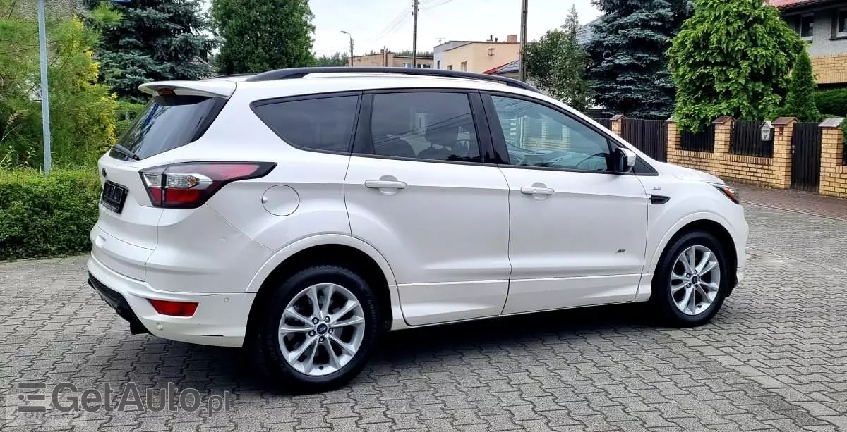 FORD Kuga ST-Line