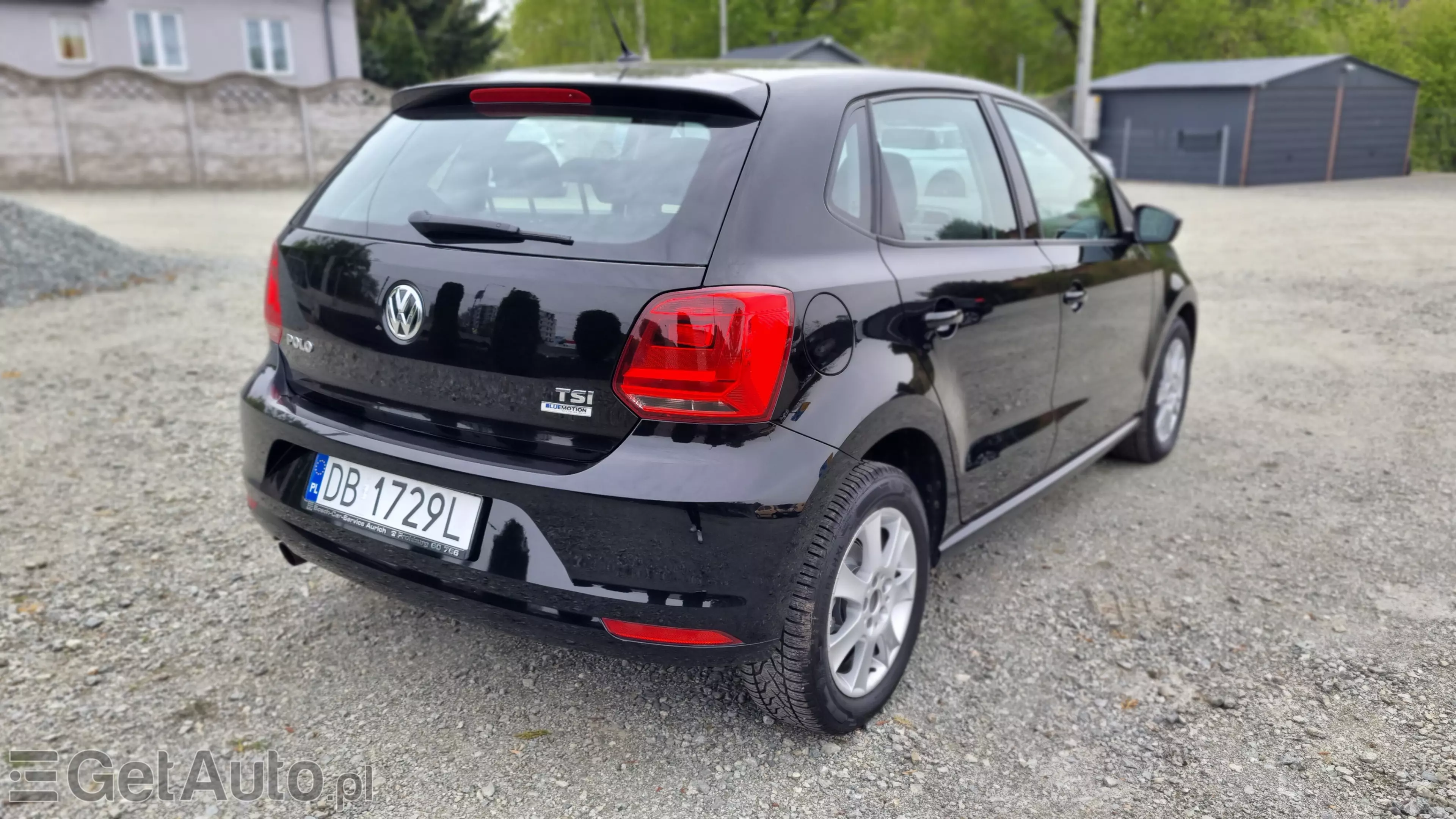 VOLKSWAGEN Polo Fresh