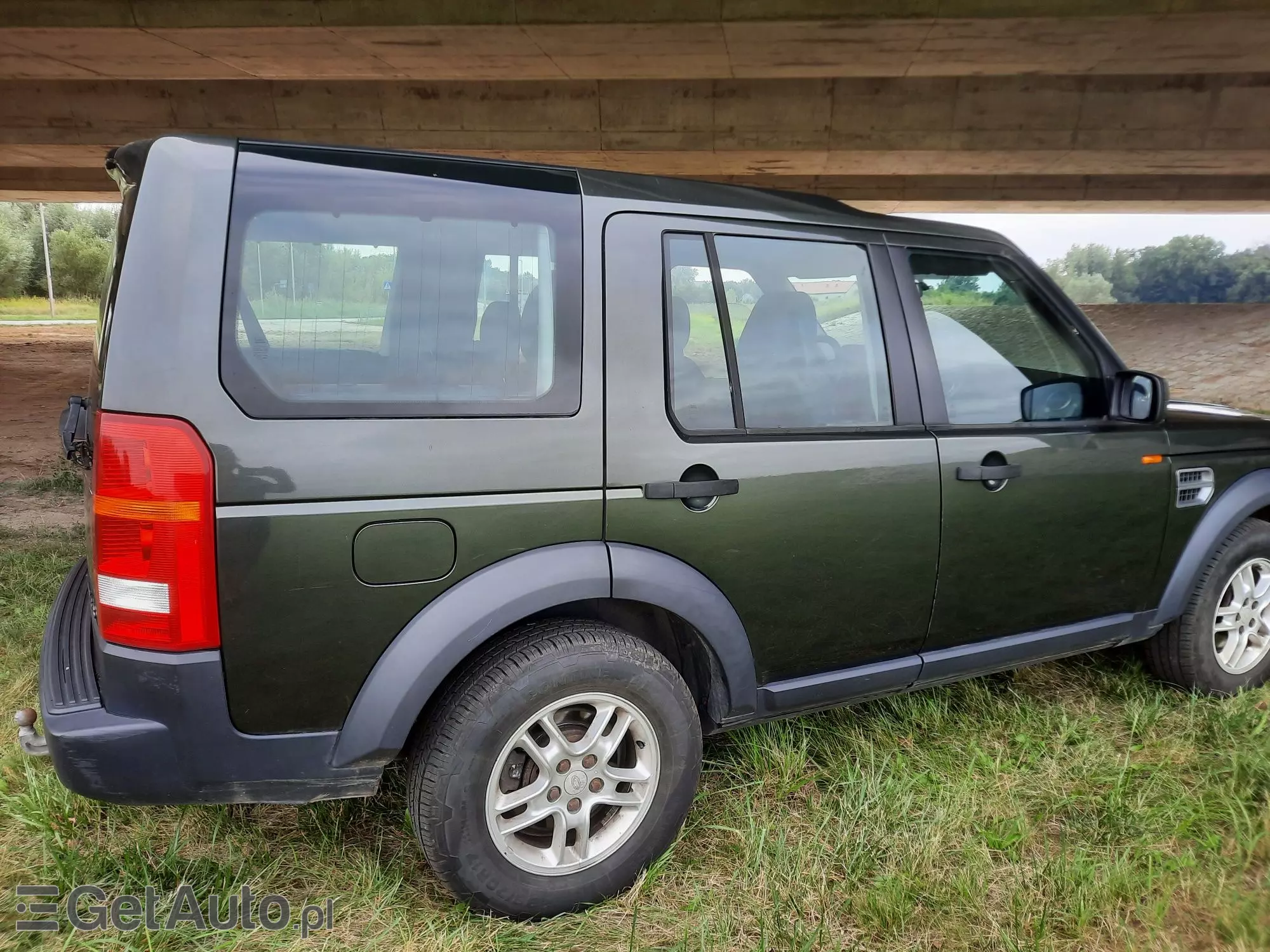 LAND ROVER Discovery 