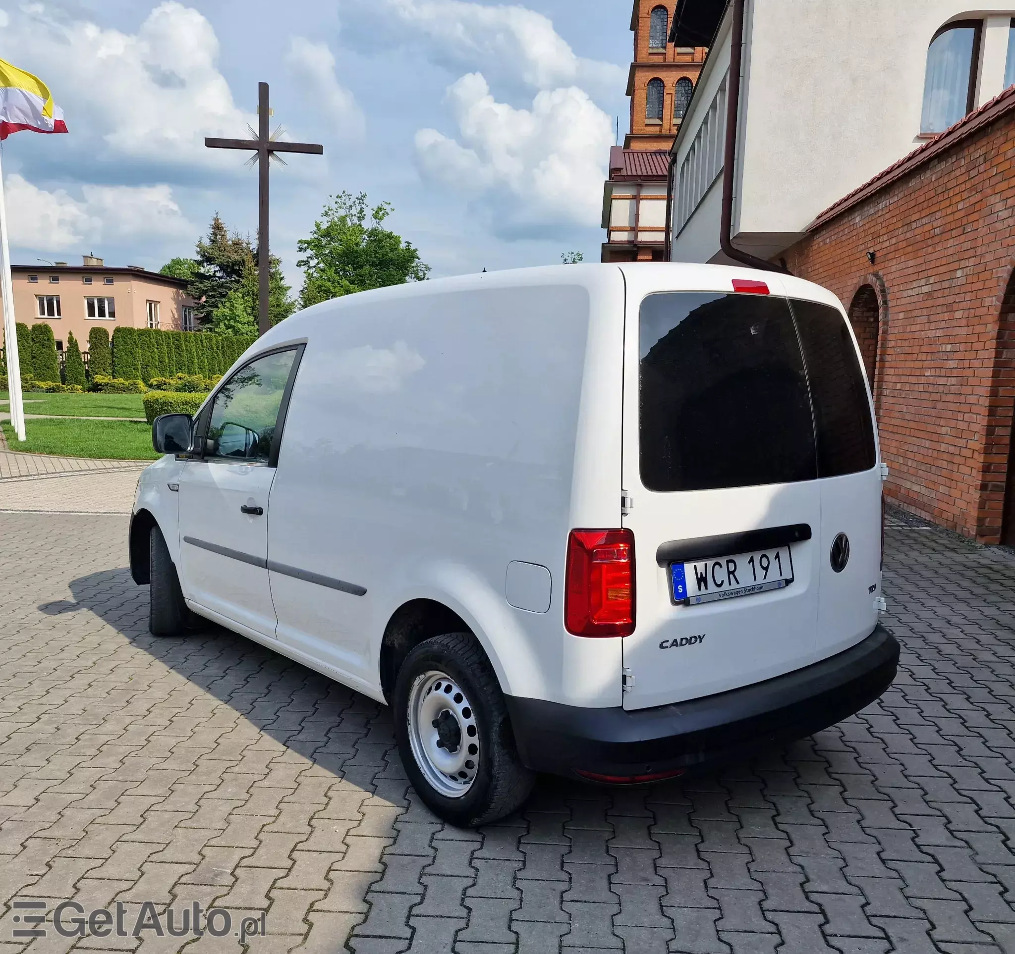 VOLKSWAGEN Caddy 