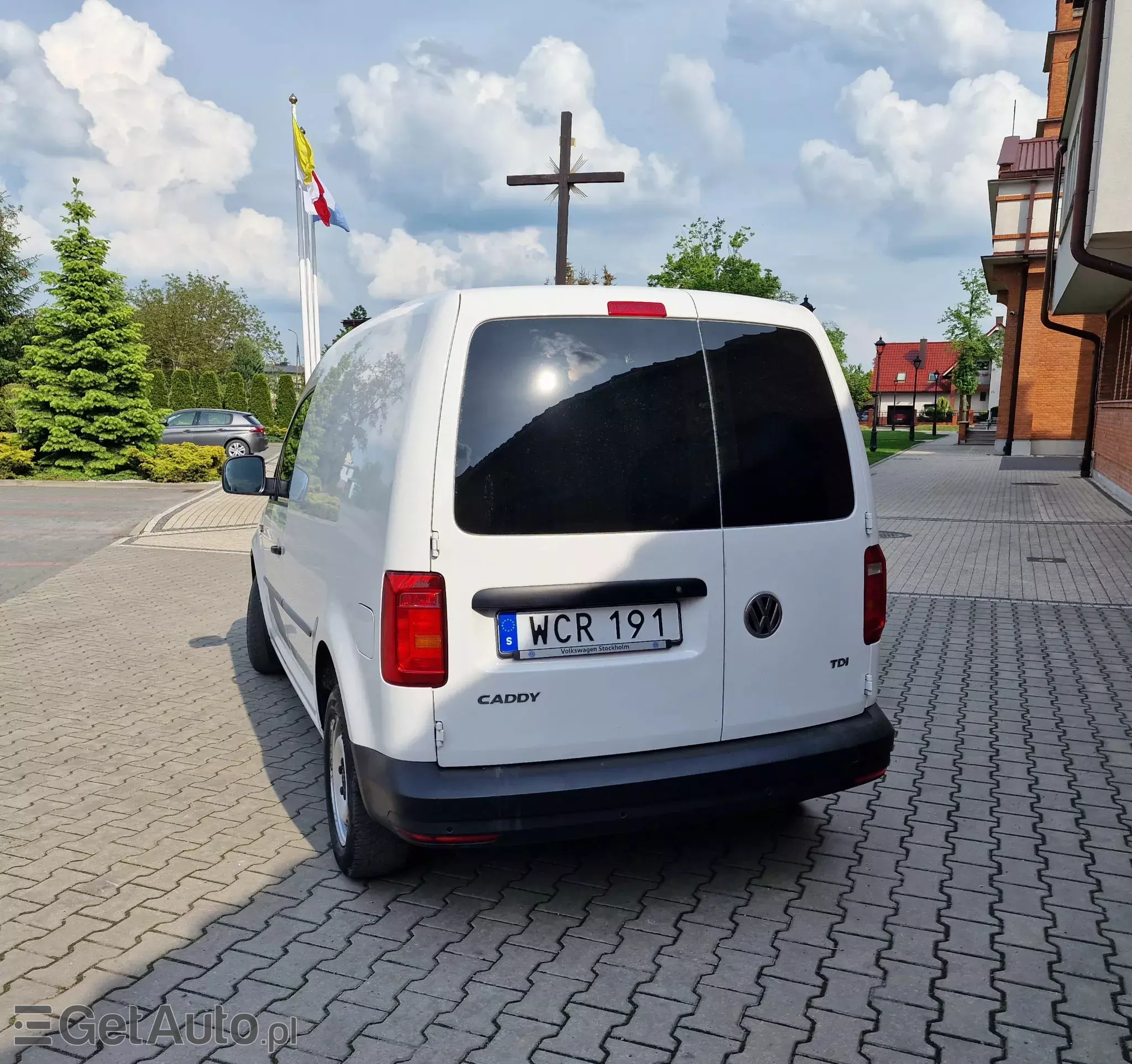 VOLKSWAGEN Caddy 