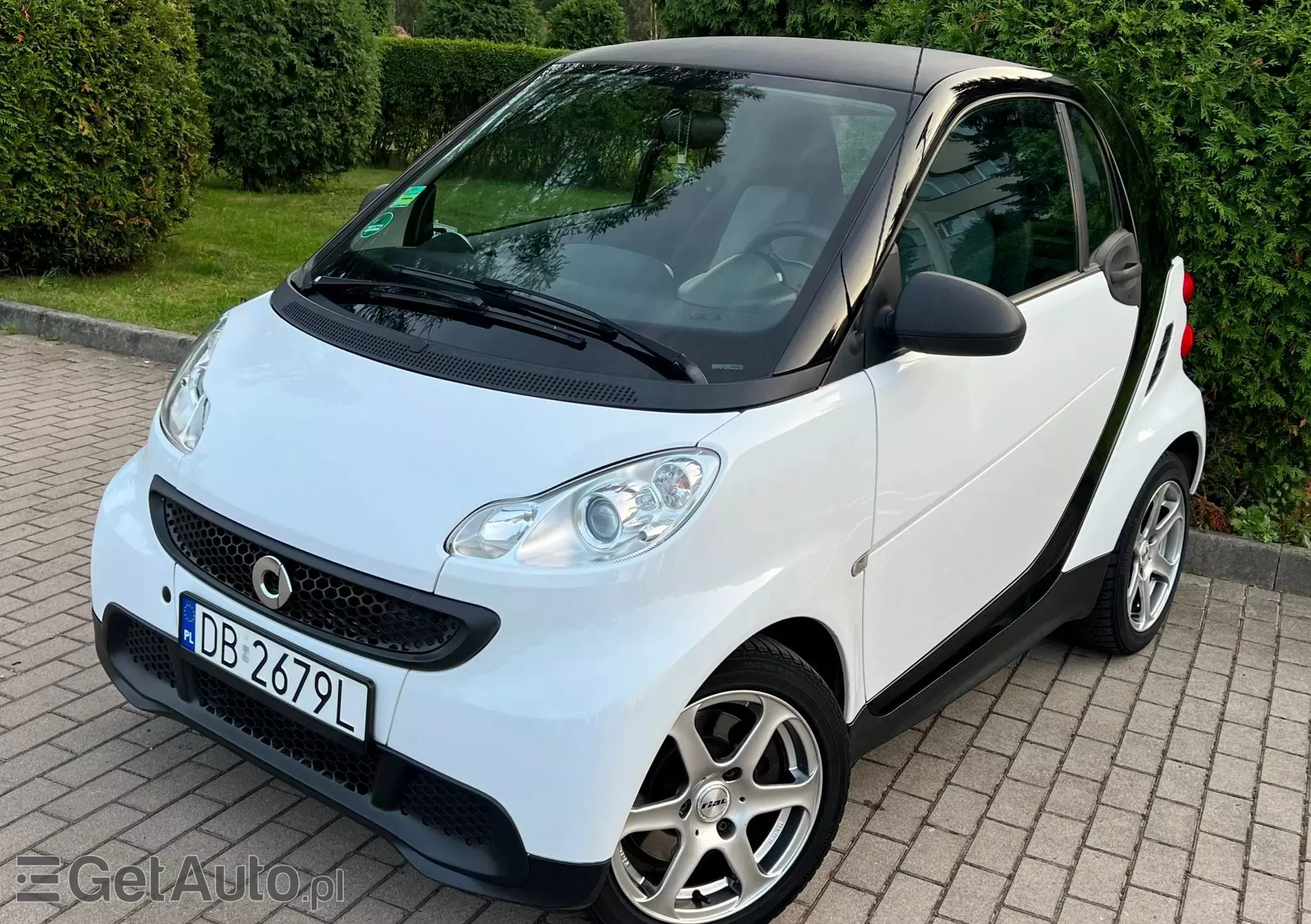 SMART Fortwo Coupe softouch black&white limited 