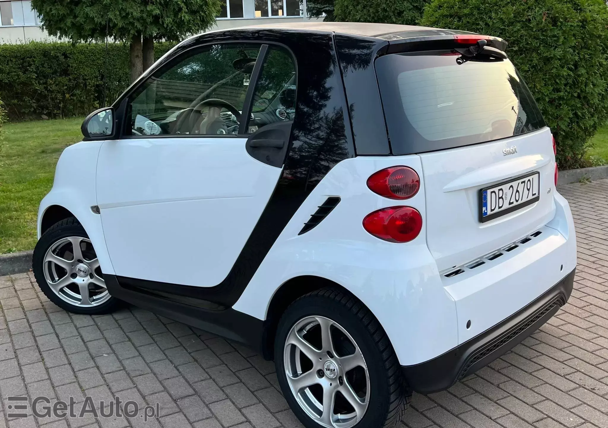 SMART Fortwo Coupe softouch black&white limited 