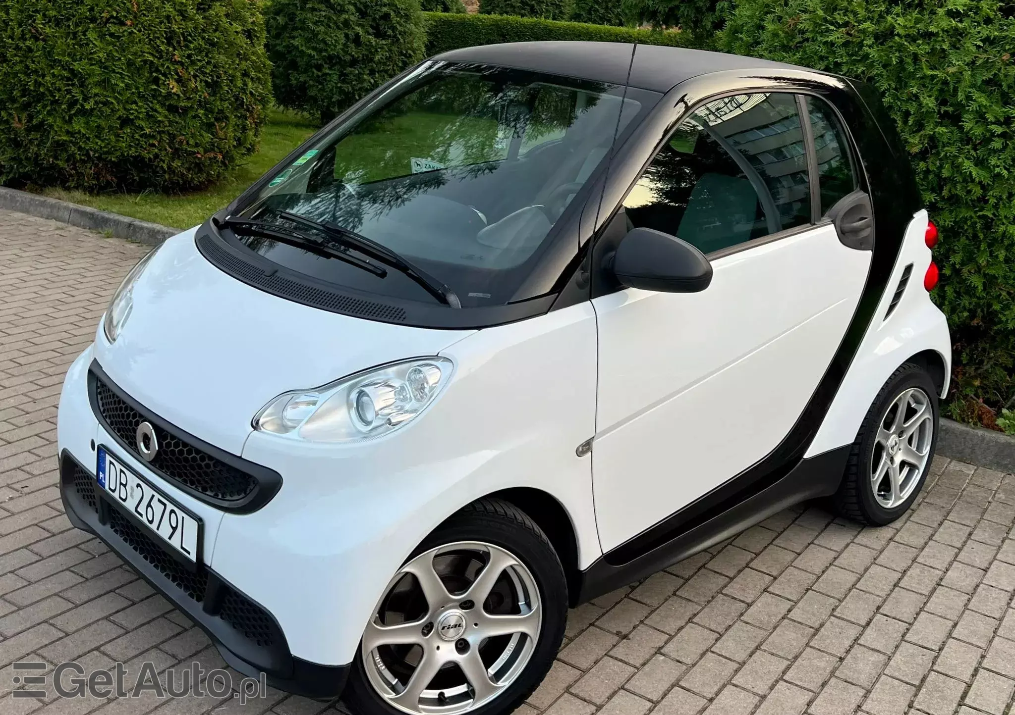 SMART Fortwo Coupe softouch black&white limited 