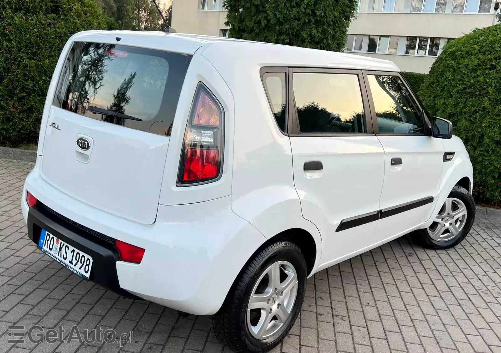 KIA Soul White Collection 