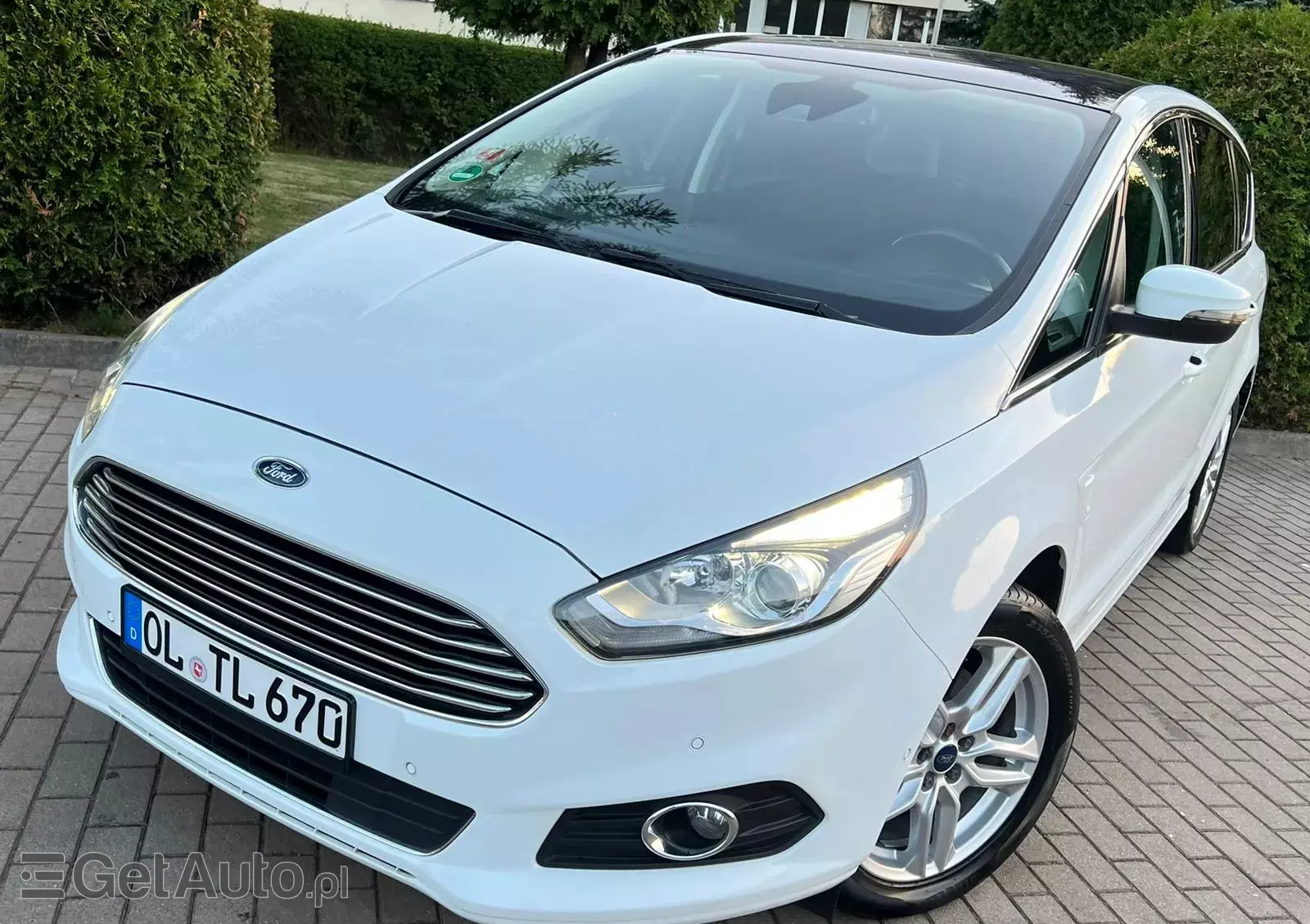 FORD S-Max Titanium