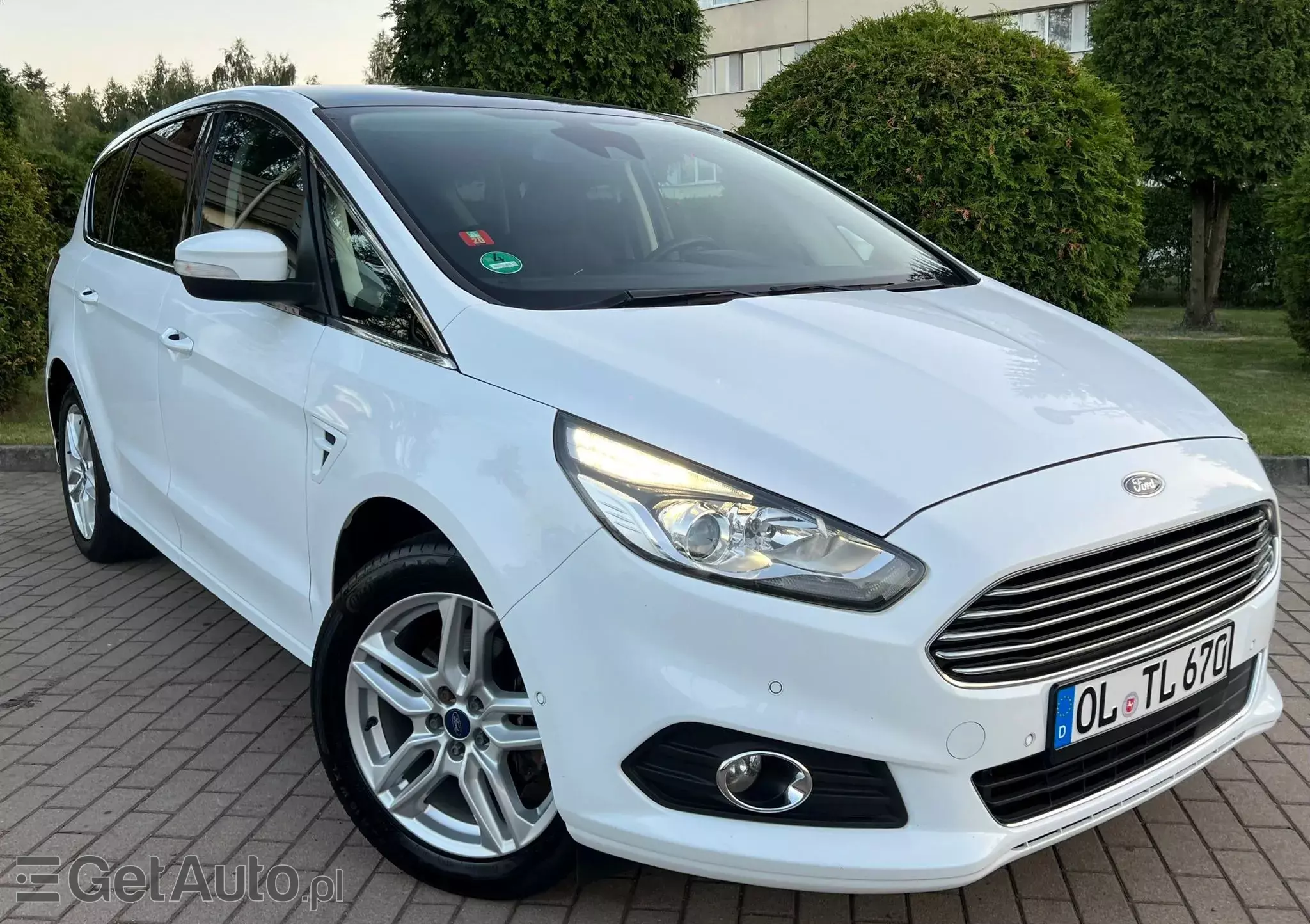 FORD S-Max Titanium