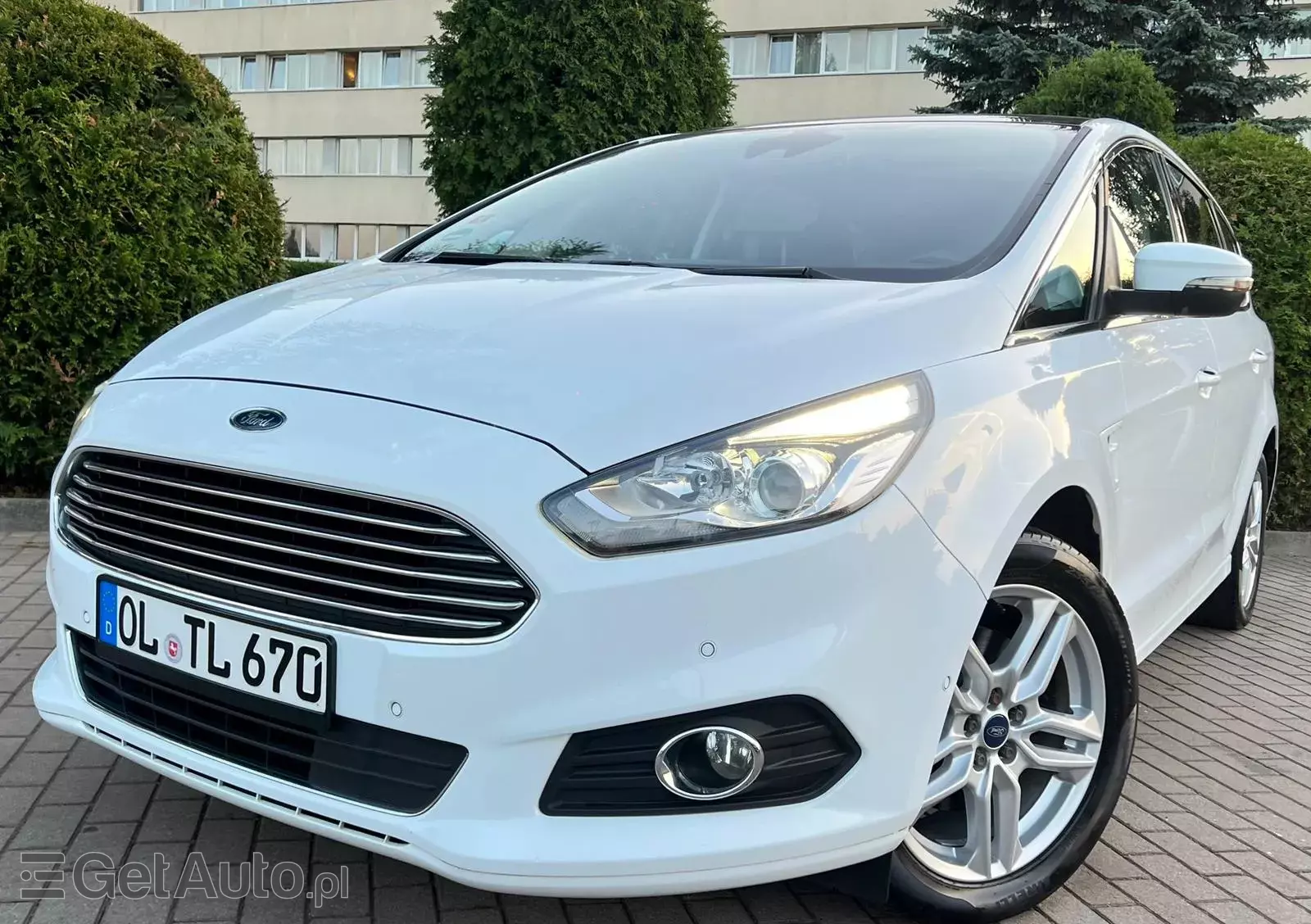 FORD S-Max Titanium