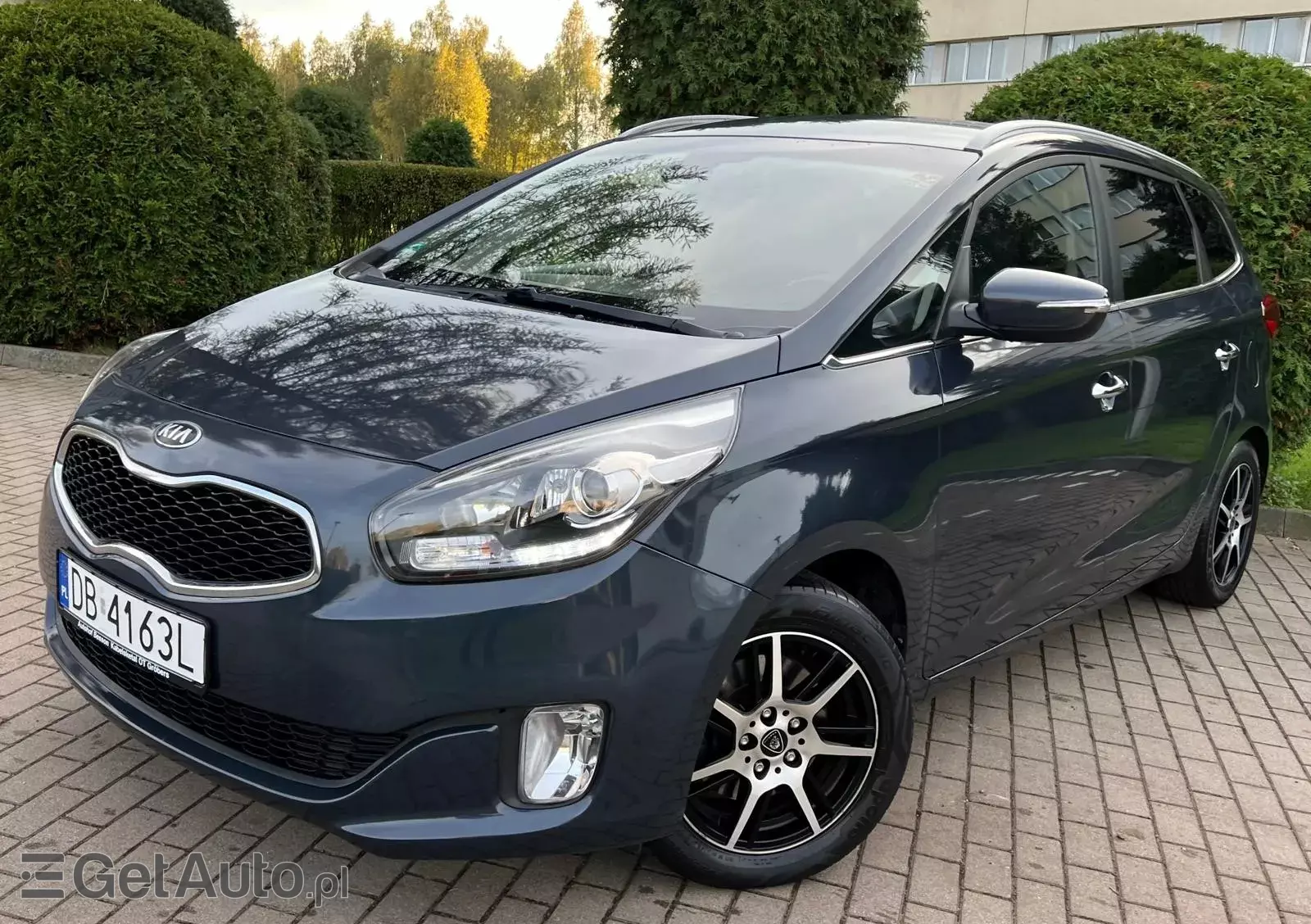 KIA Carens XL