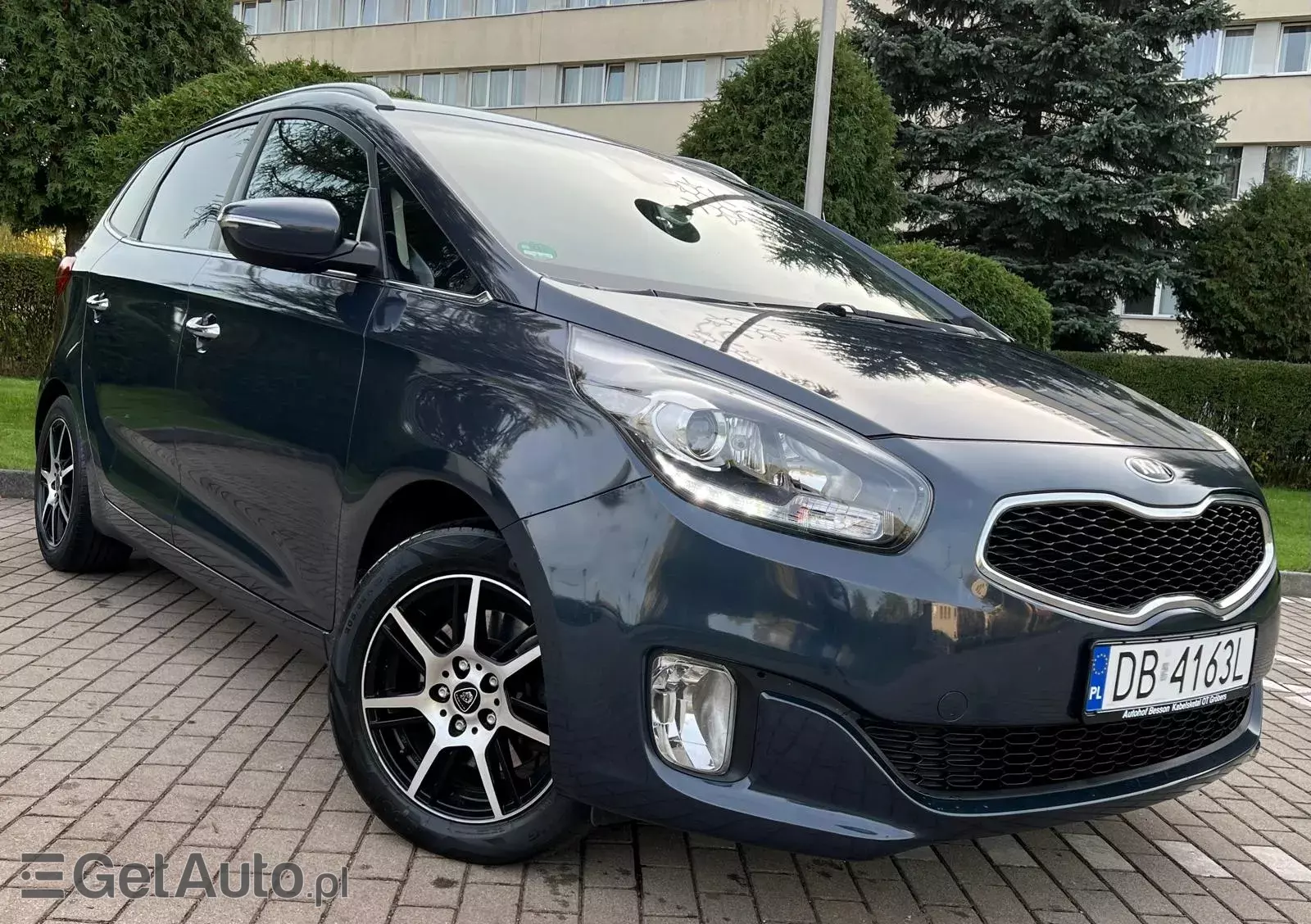 KIA Carens XL