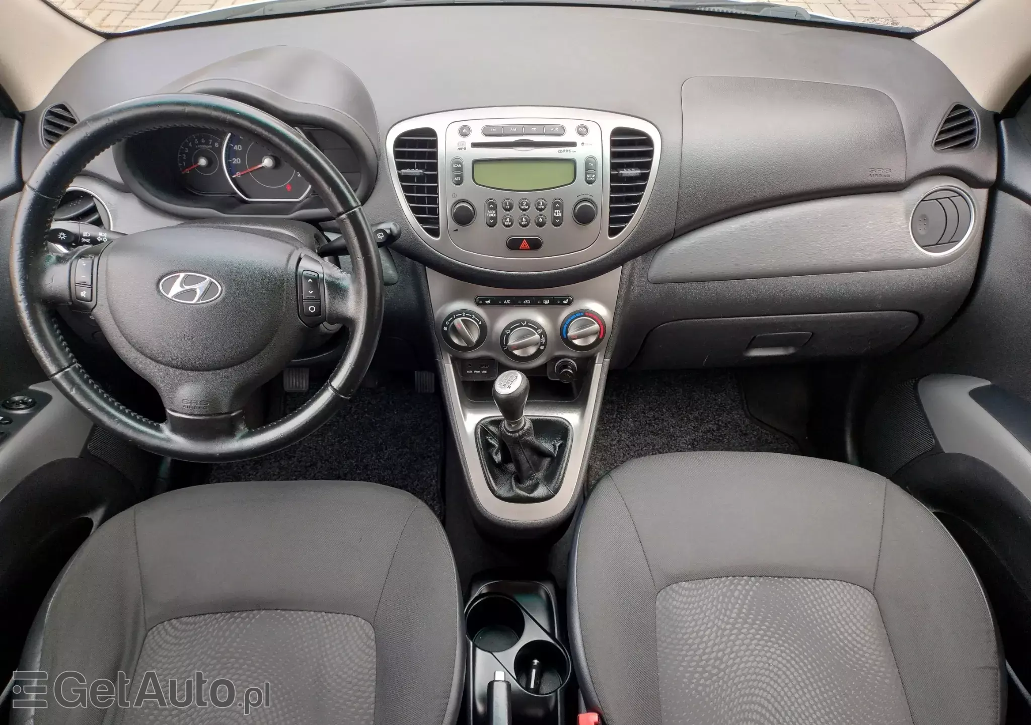 HYUNDAI I10 Base