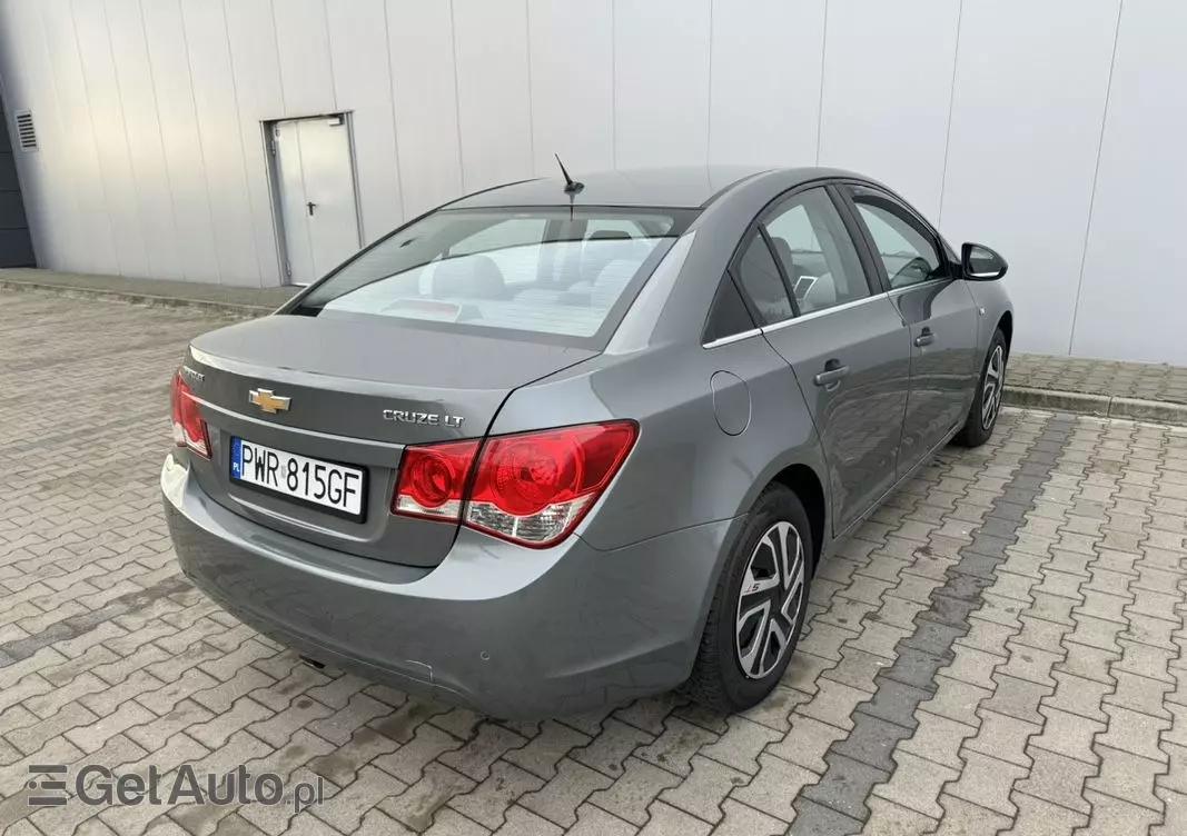 CHEVROLET Cruze 