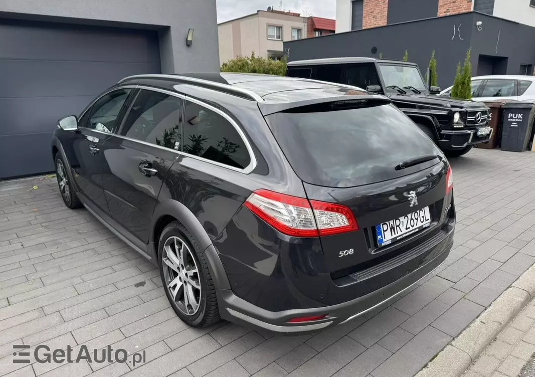 PEUGEOT 508 Hybrid 4 Aut.