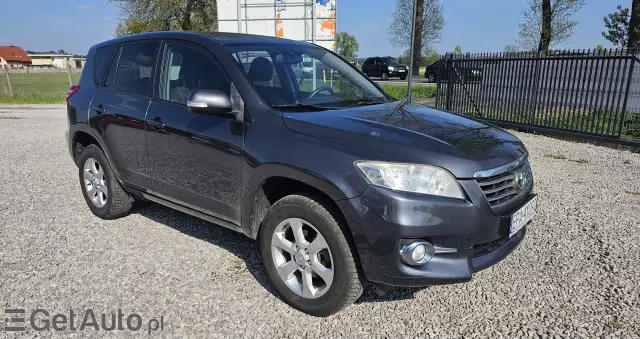 TOYOTA RAV 4 