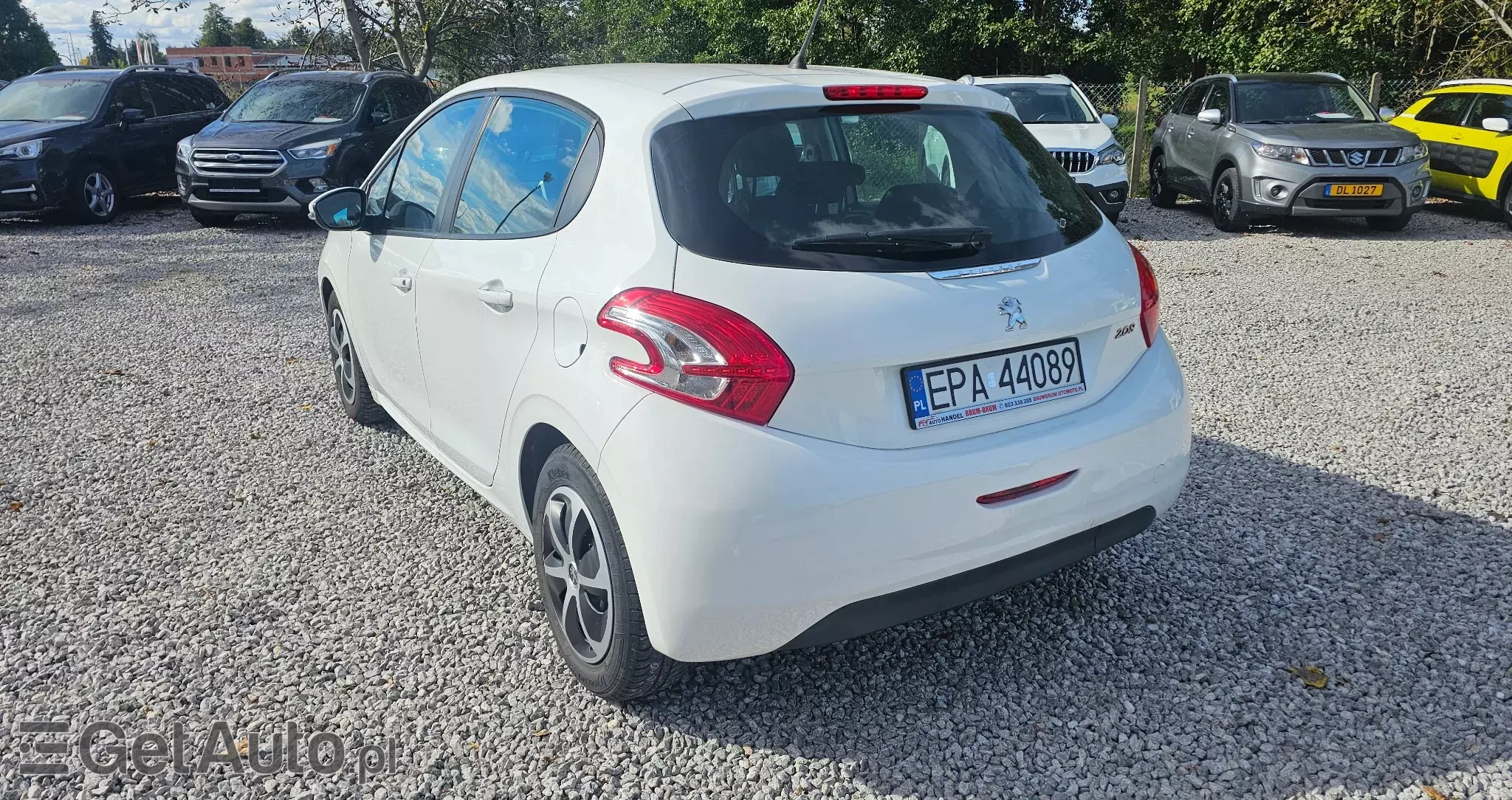 PEUGEOT 208 Active