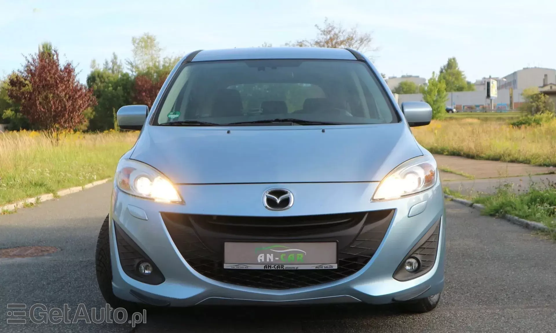 MAZDA 5 