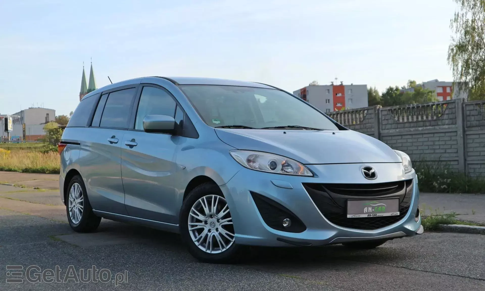 MAZDA 5 