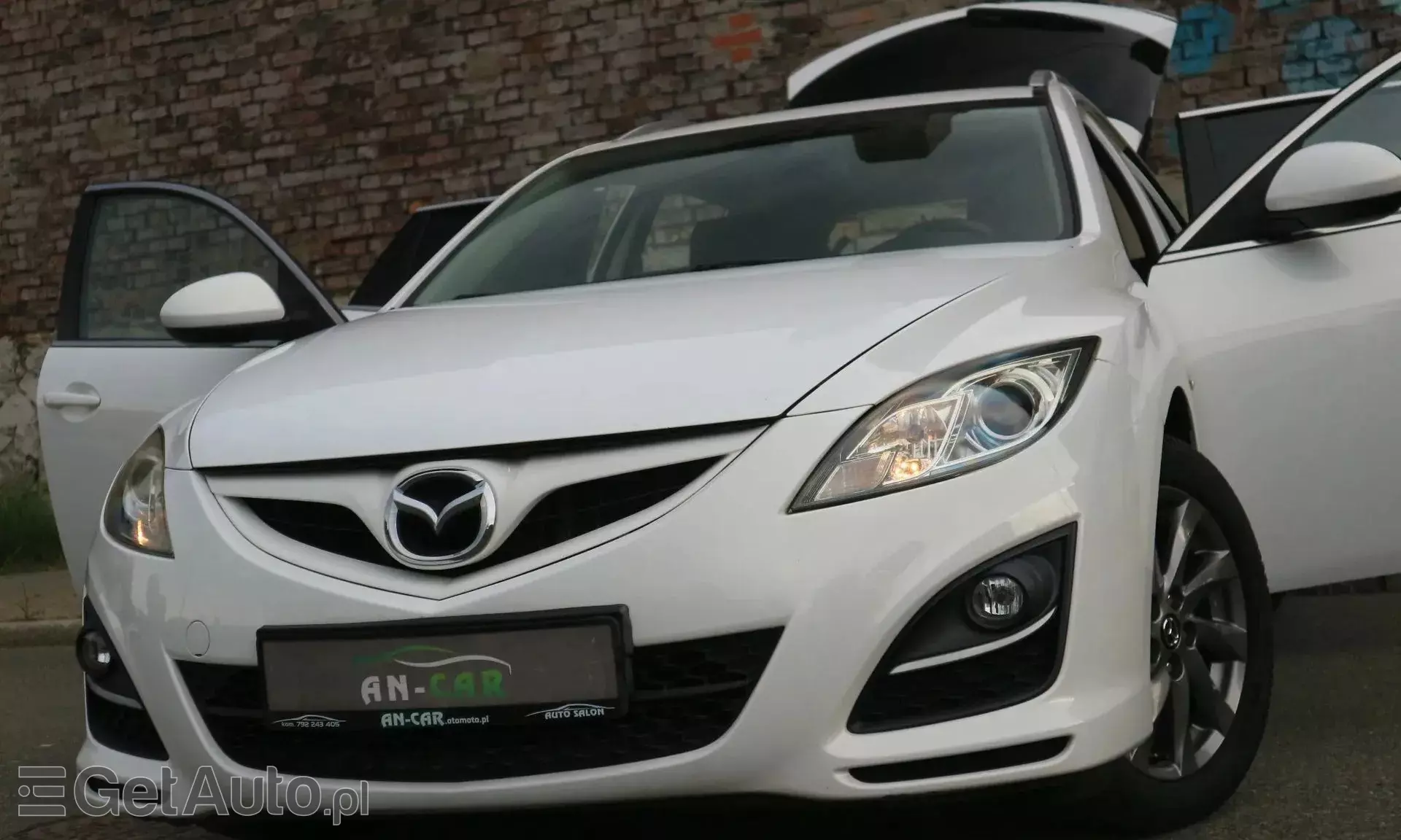 MAZDA 6 