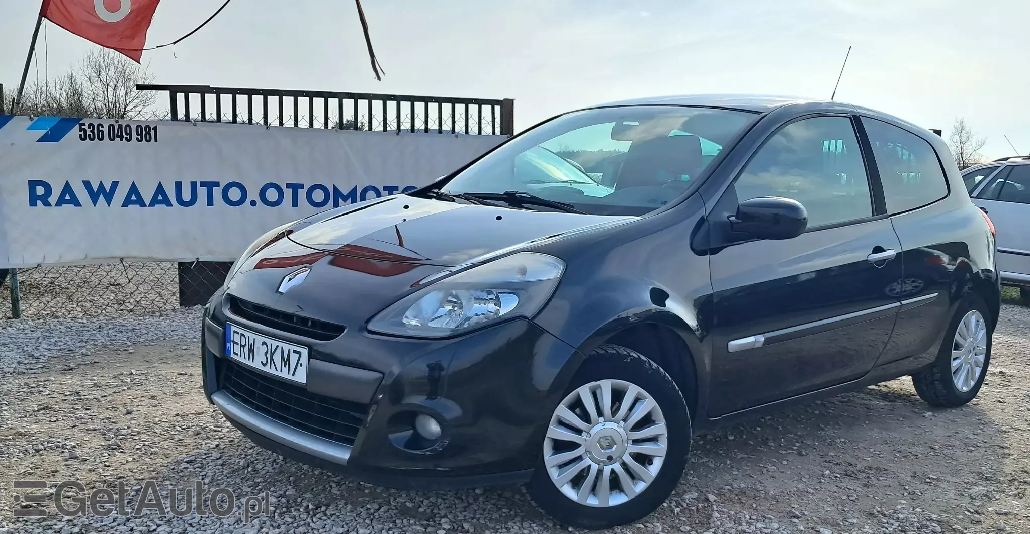 RENAULT Clio 1.2 16V 75 Night & Day