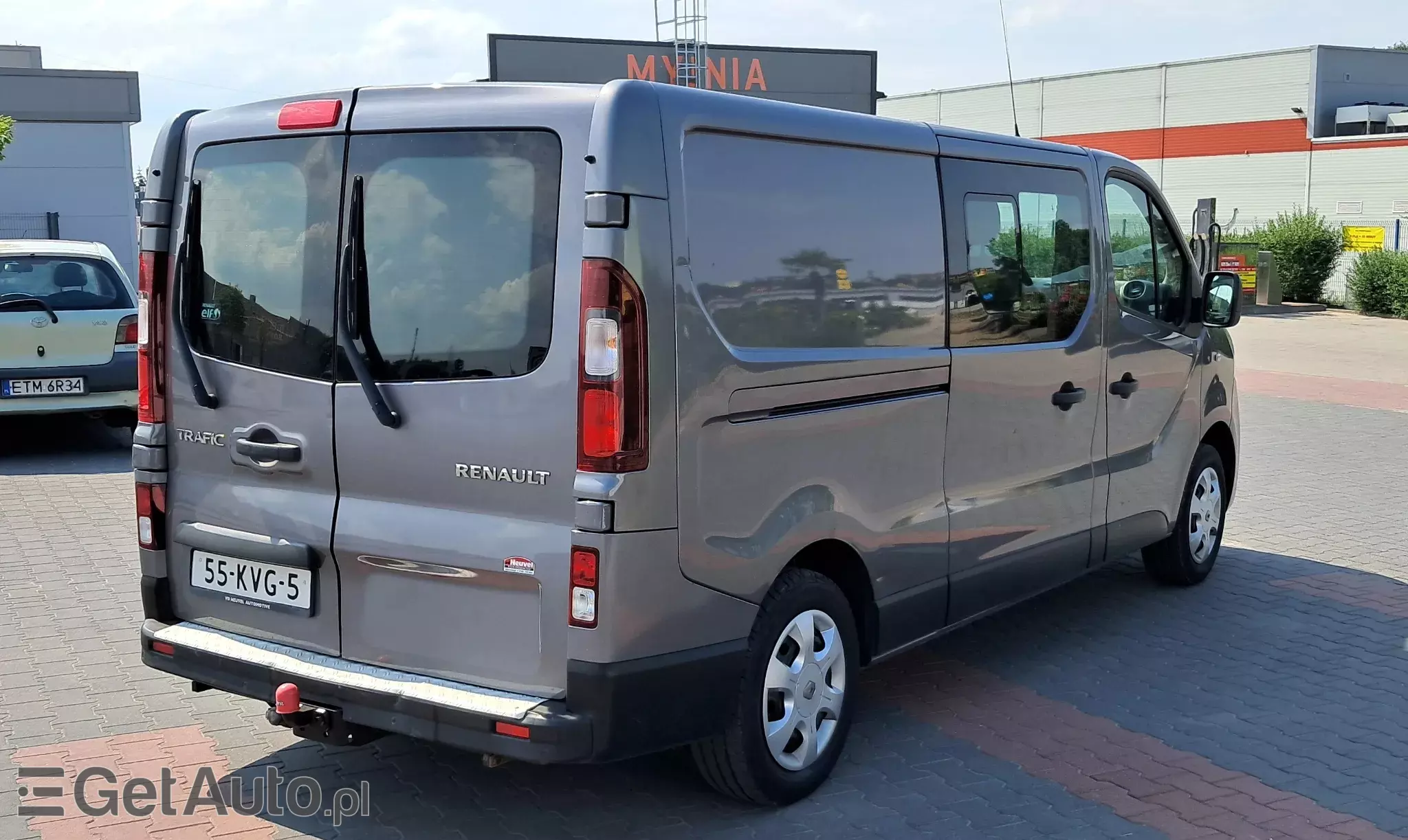 RENAULT Trafic 