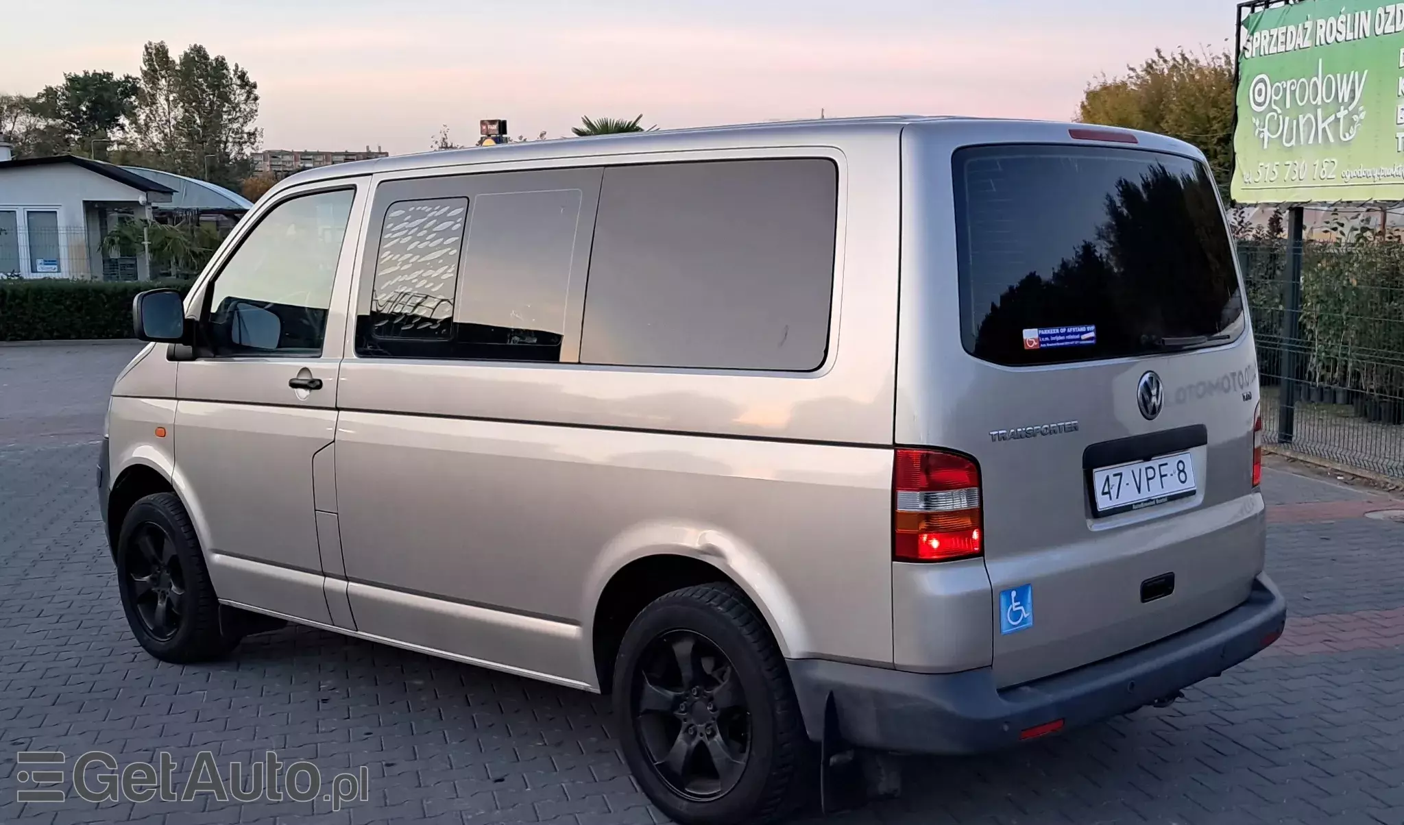 VOLKSWAGEN Transporter 