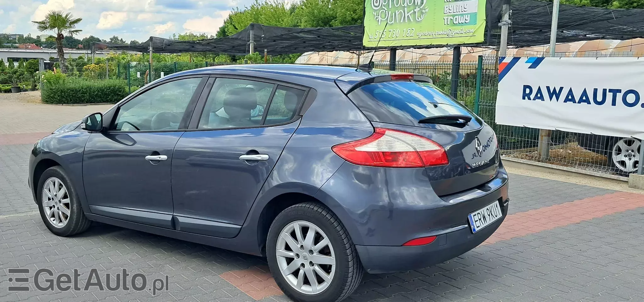 RENAULT Megane Authentique 100