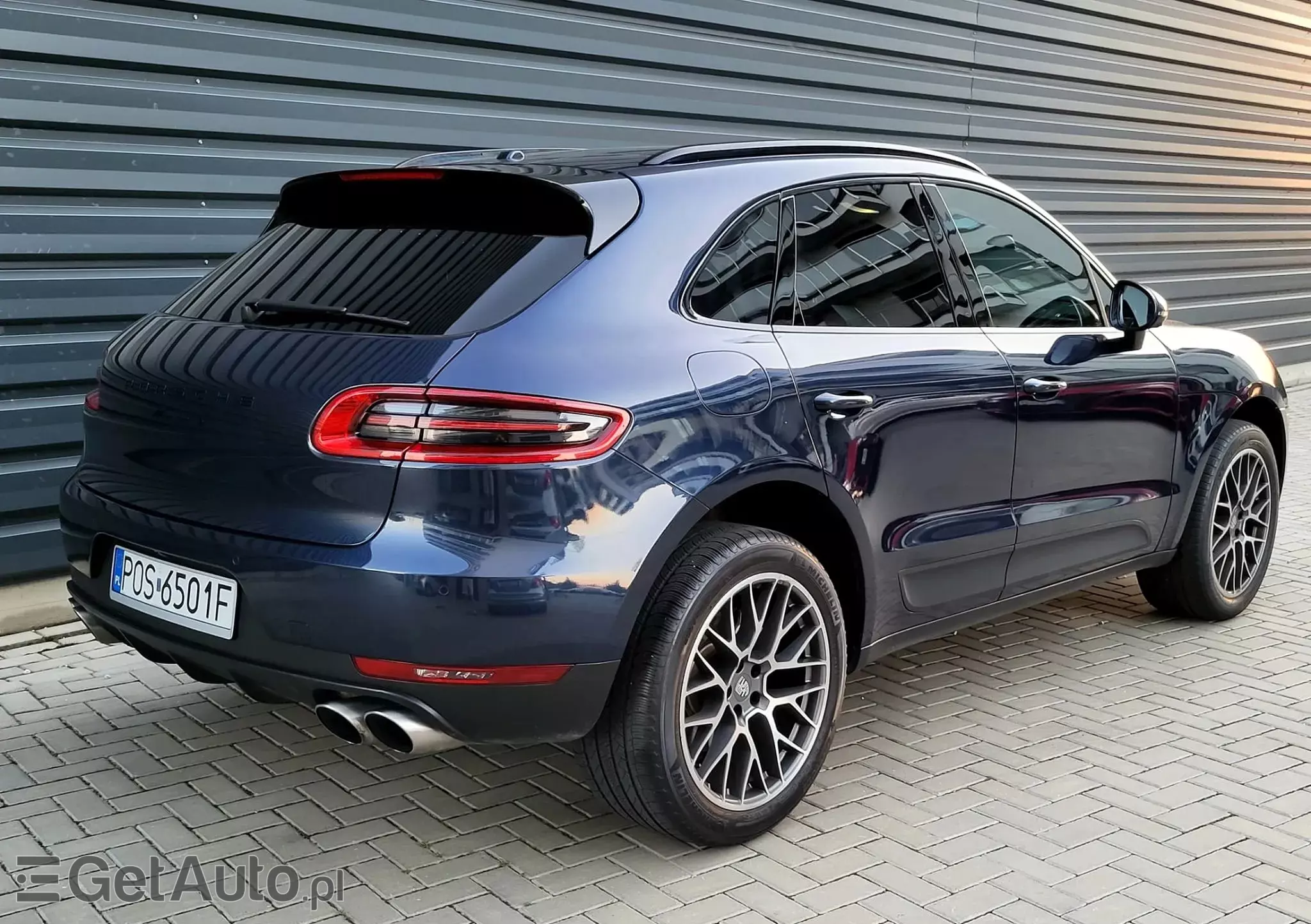 PORSCHE Macan S